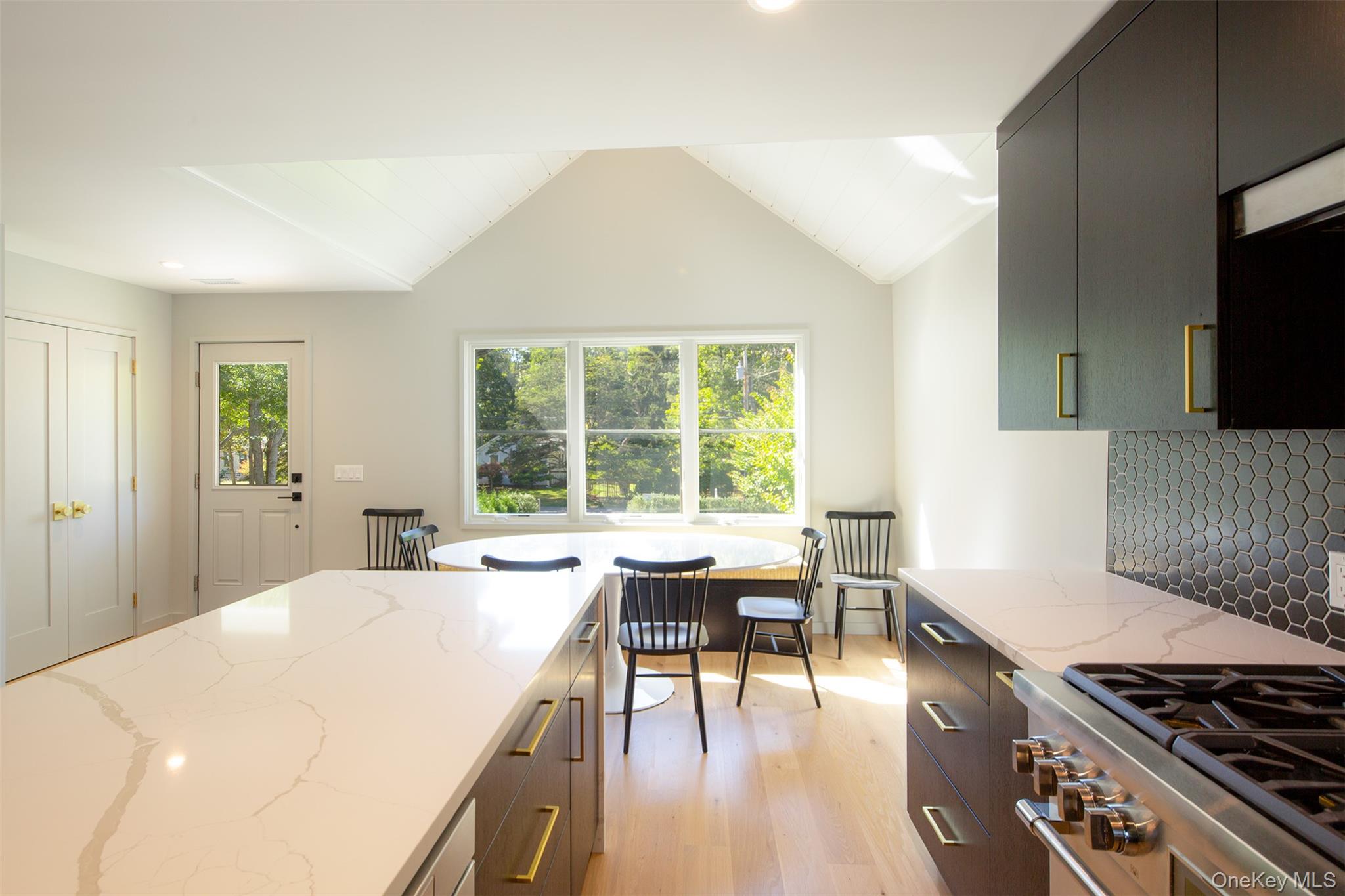 #6 photo, 195 Little Fresh Pond Road, サフォーク郡 Southampton , NY 11968