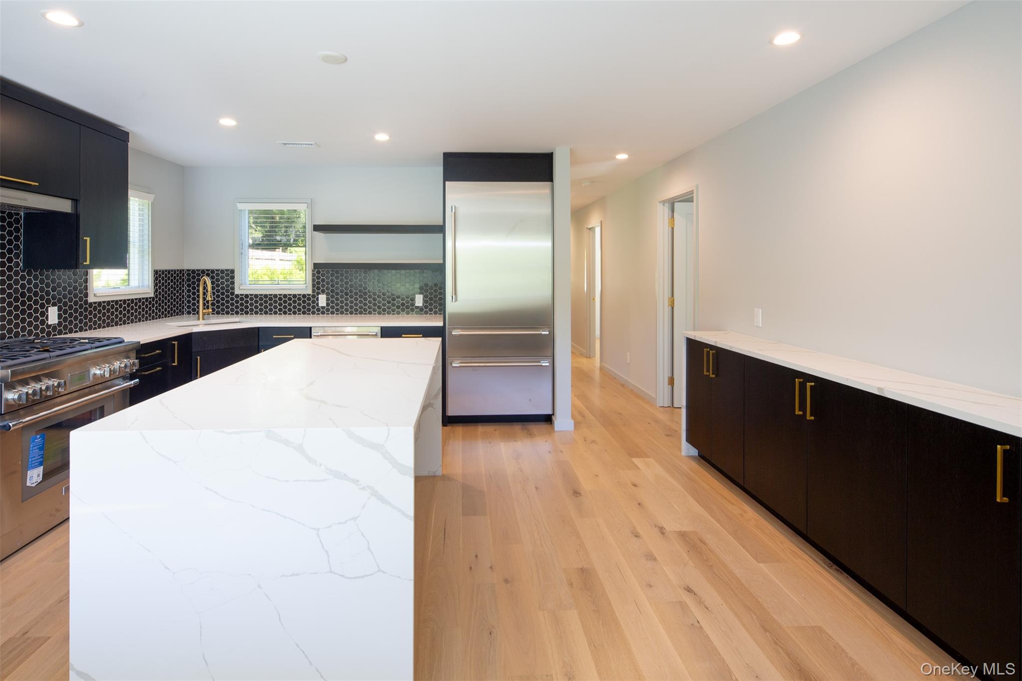 #7 photo, 195 Little Fresh Pond Road, サフォーク郡 Southampton , NY 11968