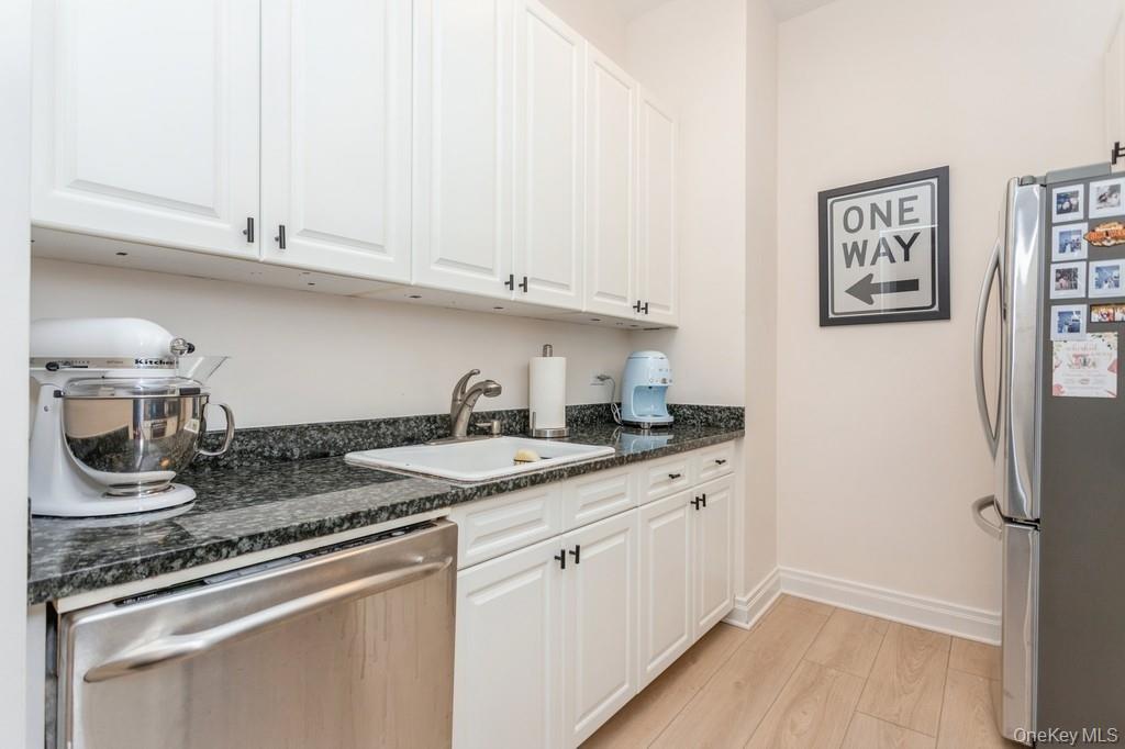 #10 photo, 1 Scarsdale Road, Tuckahoe , NY 10707