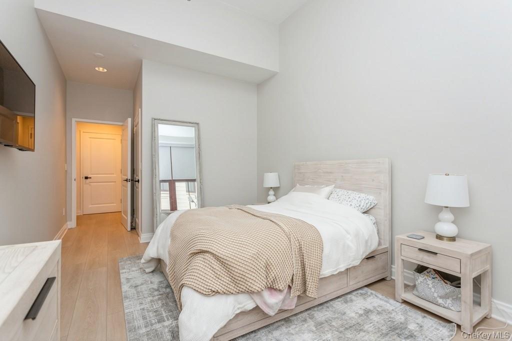 #16 photo, 1 Scarsdale Road, Tuckahoe , NY 10707