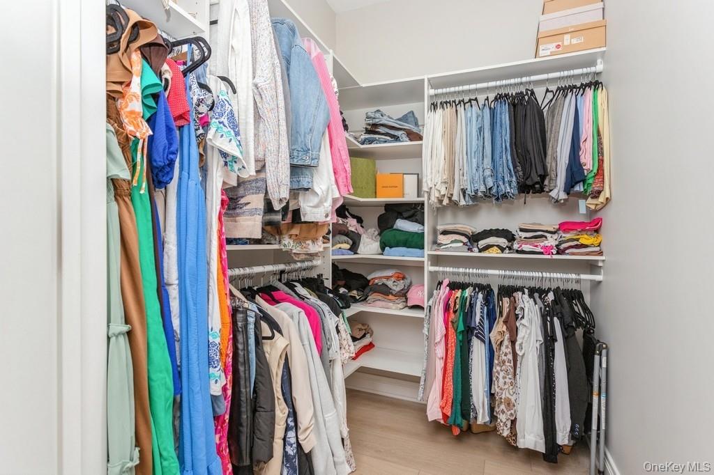 #17 photo, 1 Scarsdale Road, Tuckahoe , NY 10707