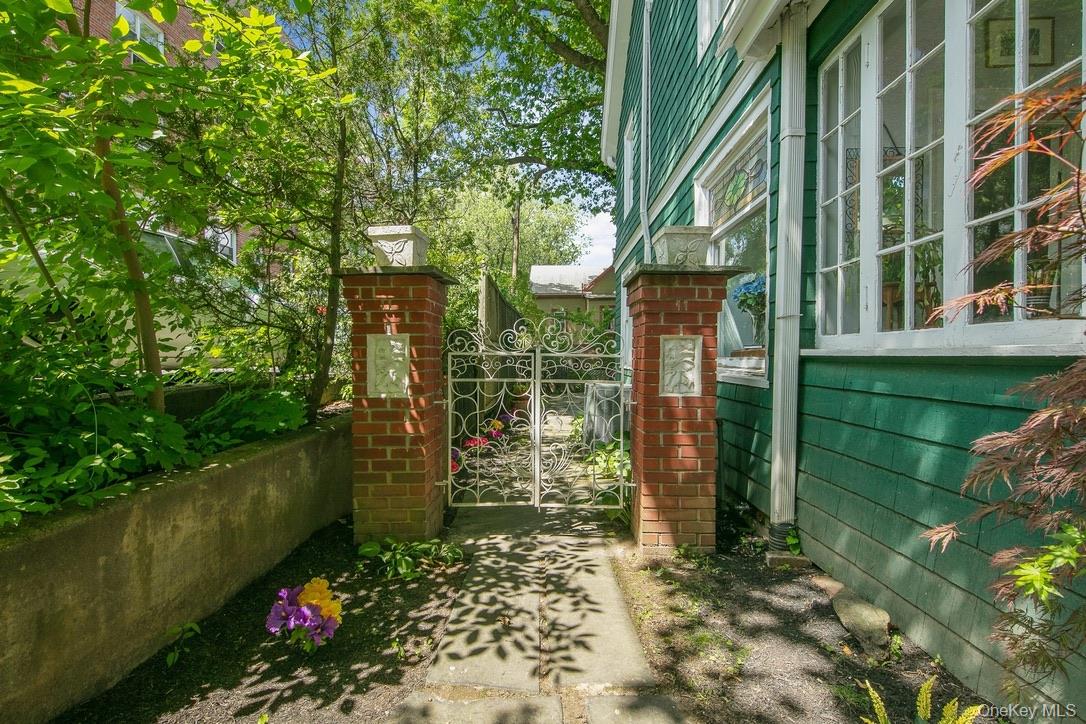 #5 photo, 36 4th Avenue, Nyack , NY 10960