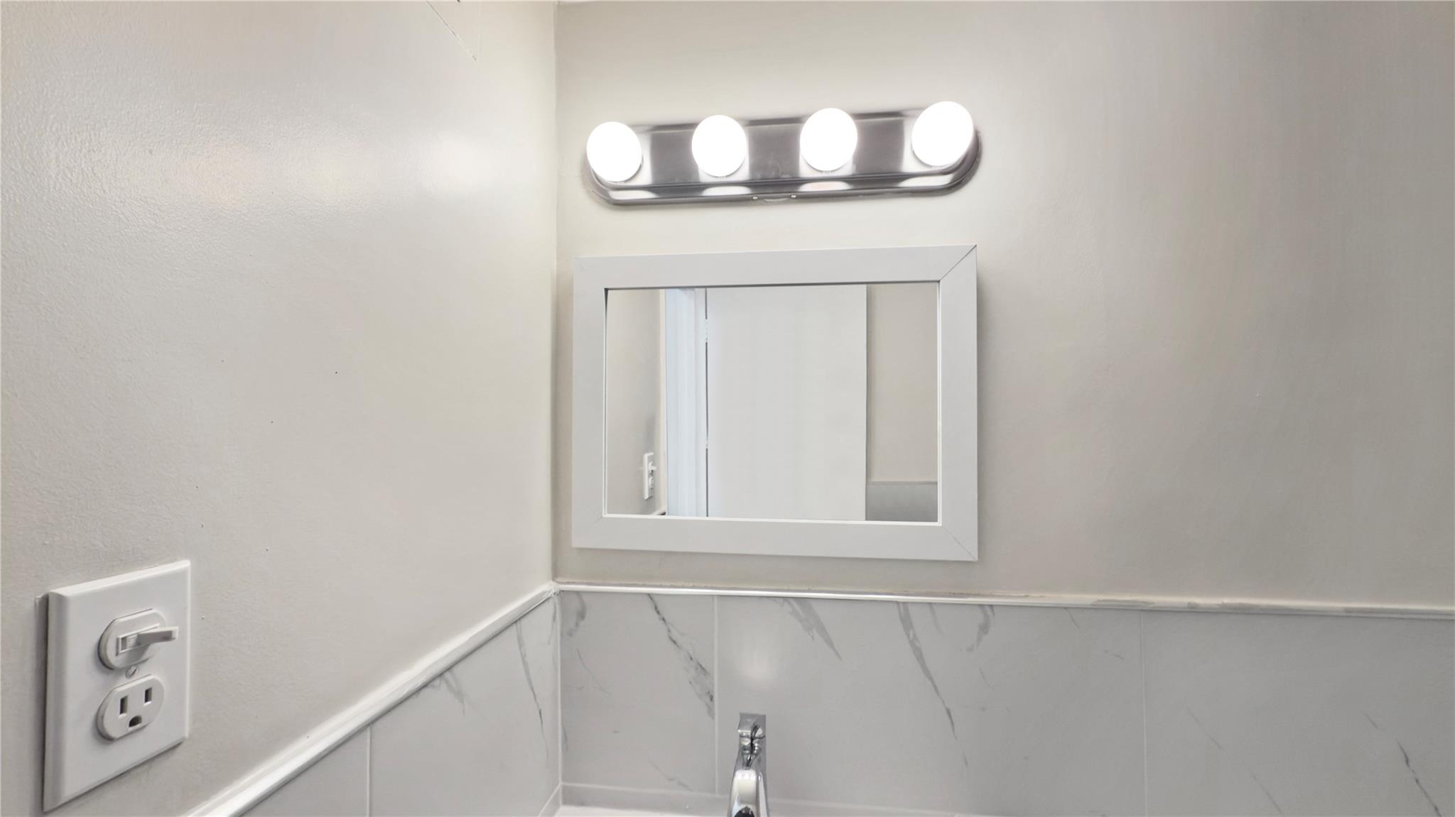 #13 photo, 160-10 89th Avenue, Jamaica , NY 11432