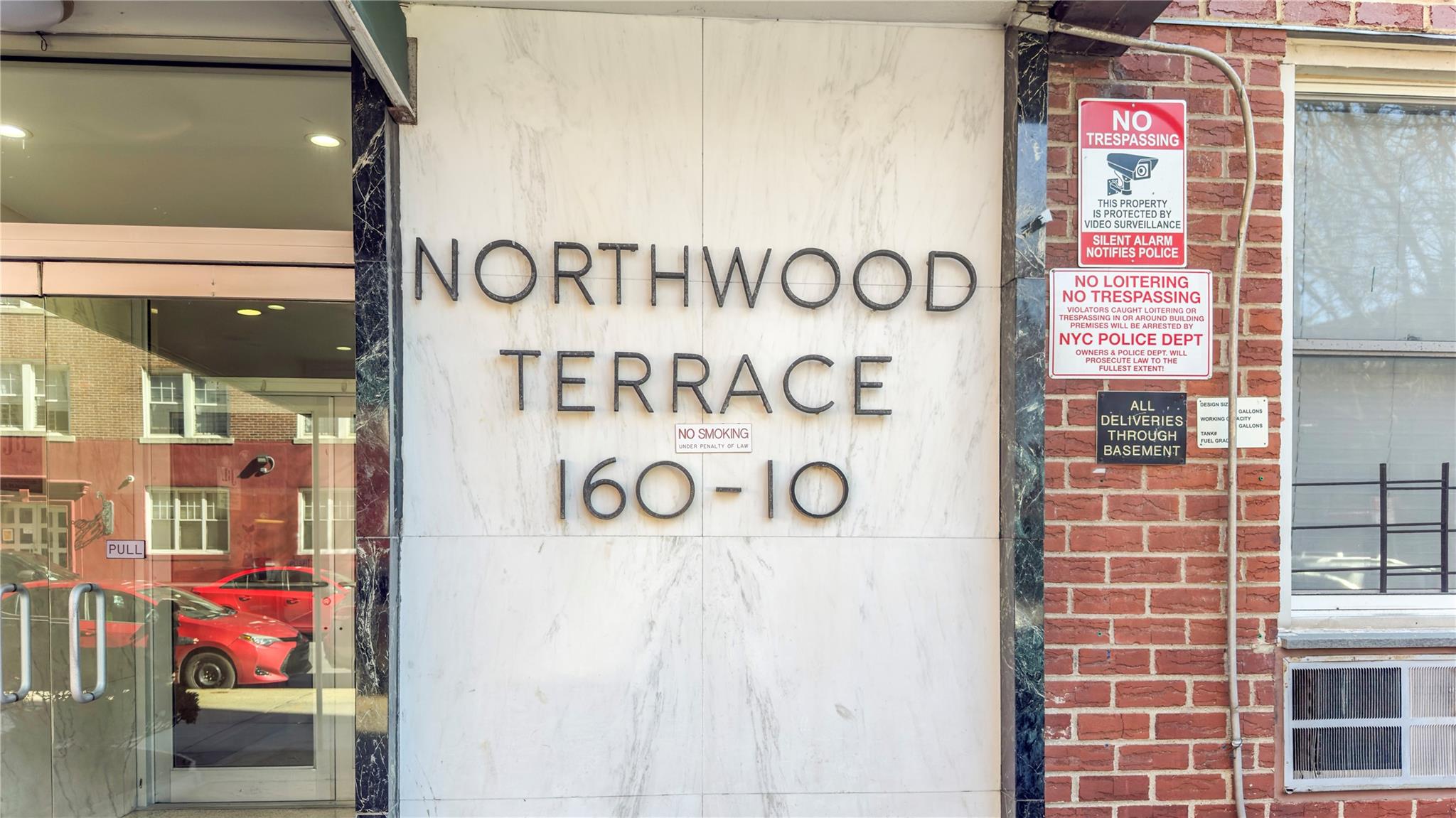 #8 photo, 160-10 89th Avenue, Jamaica , NY 11432