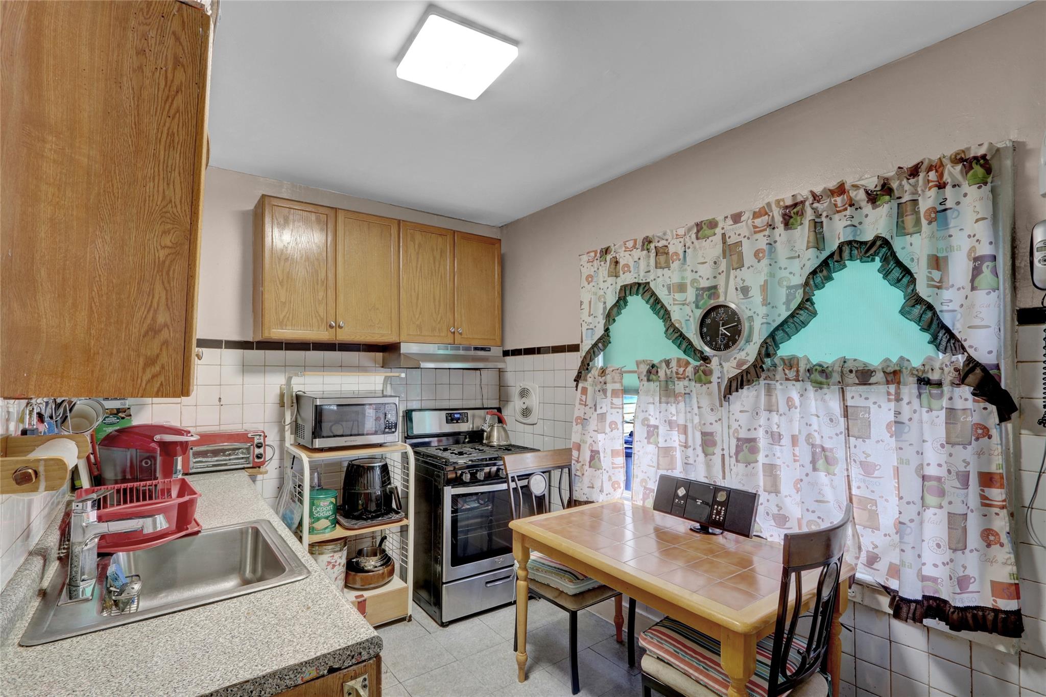 #4 photo, 135-02 91st Avenue, 皇后區 Richmond Hill , NY 11418