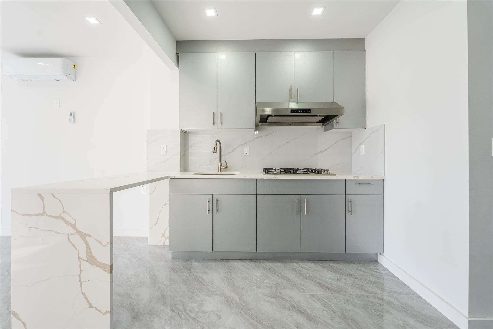 #13 photo, 941 57th Street, 布鲁克林 Brooklyn , NY 11219