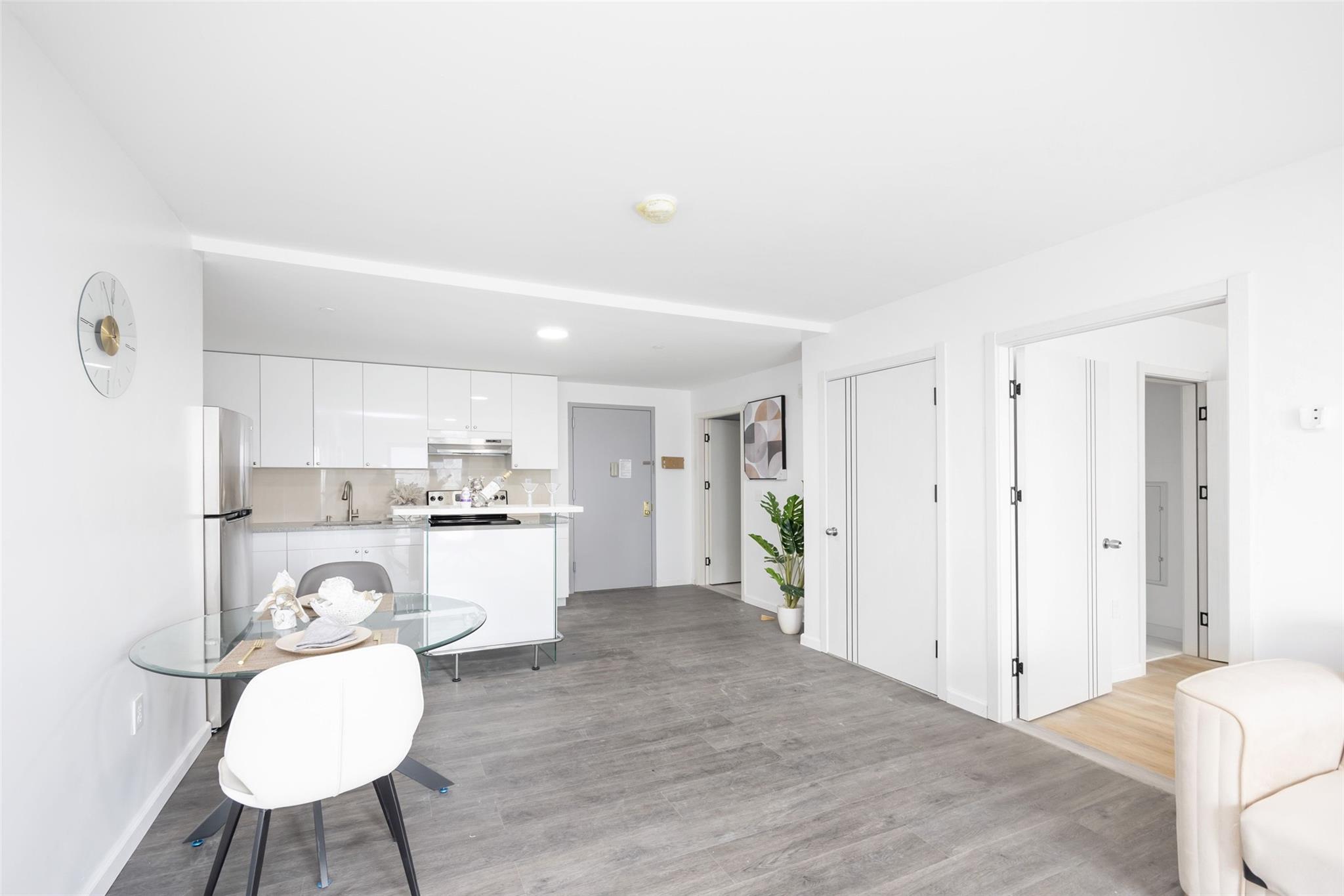 #4 photo, 70-40 45th Avenue, Woodside , NY 11377