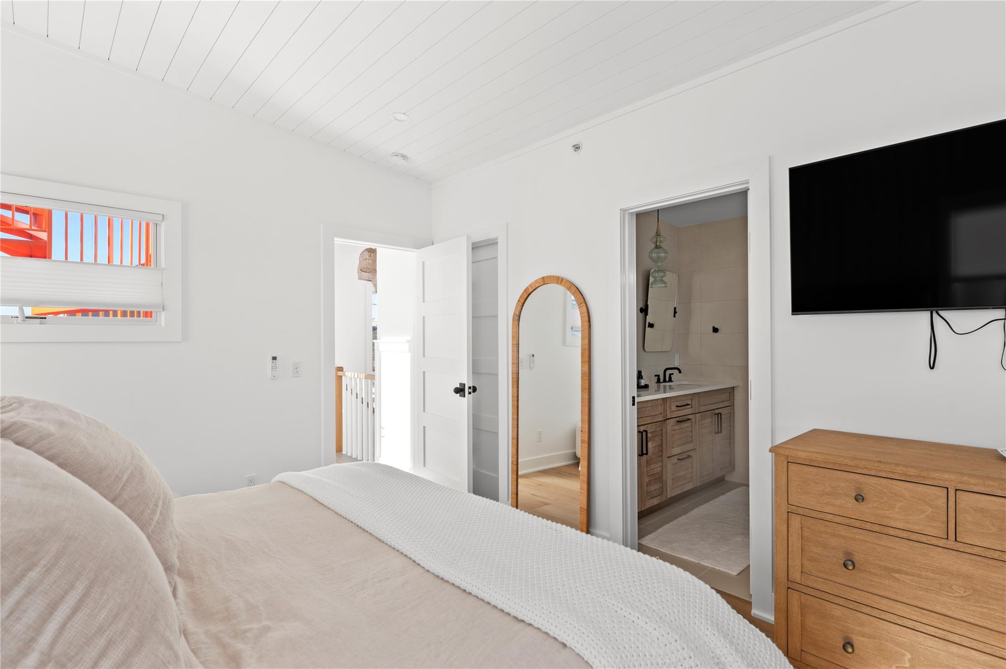 #7 photo, 64 Bungalow Walk, Ocean Beach , NY 11770