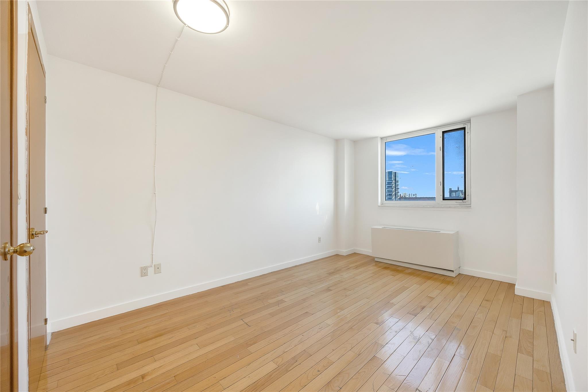 #11 photo, 13338 SANFORD AVE, クイーンズ区 Flushing , NY 11355