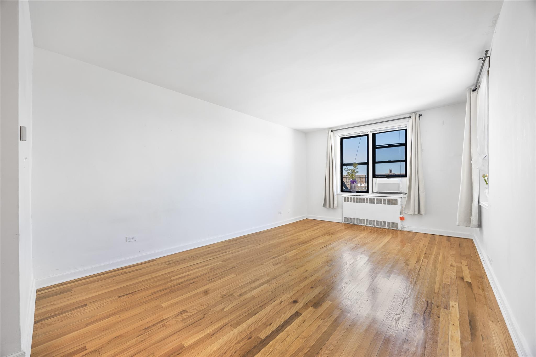 #6 photo, 99-63 66 Avenue, クイーンズ区 Rego Park , NY 11374