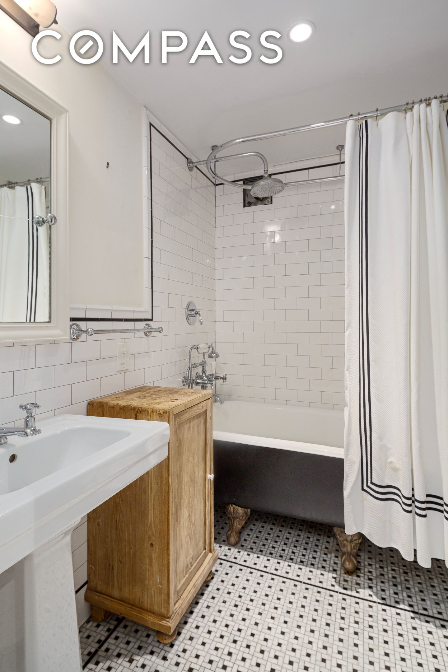 #10 photo, 119 E 10th Street, マンハッタン East Village , NY 10003