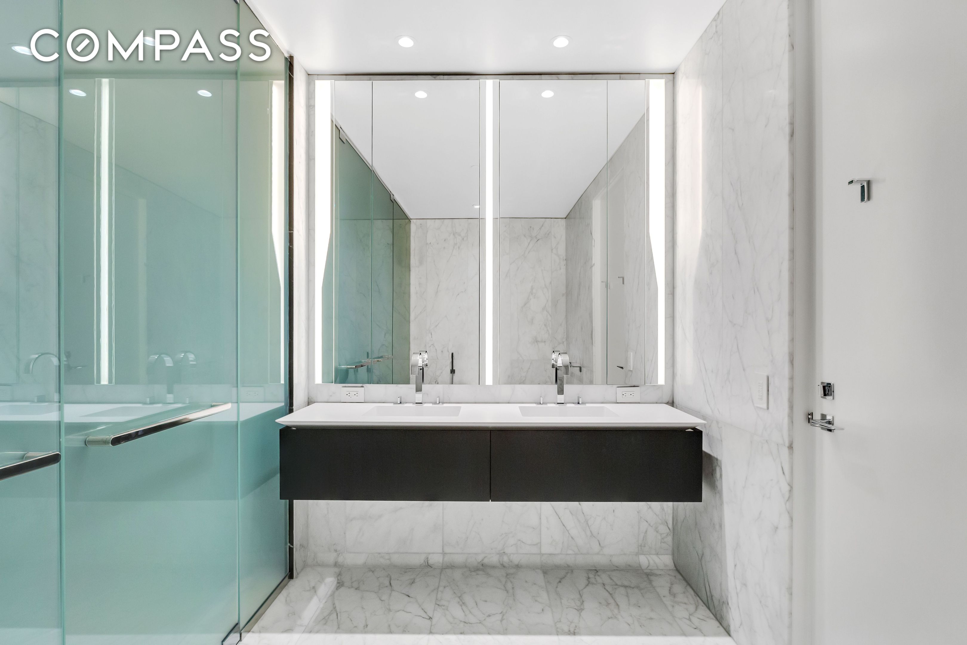 #12 photo, 520 W 28th Street, マンハッタン Chelsea , NY 10001