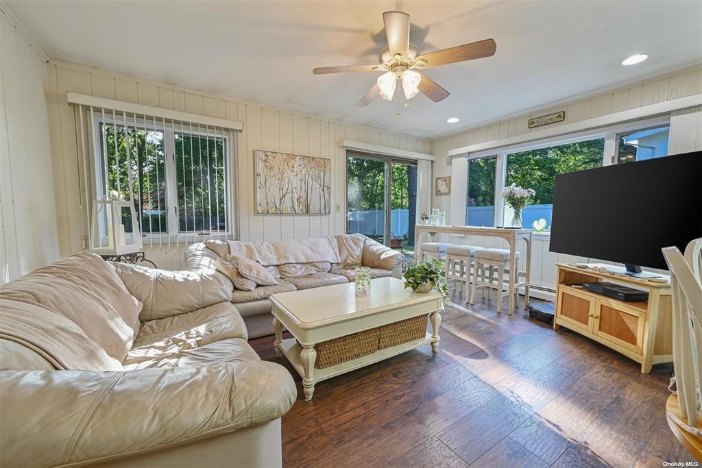 #6 photo, 38 Glenmere Lane, サフォーク郡 Coram , NY 11727