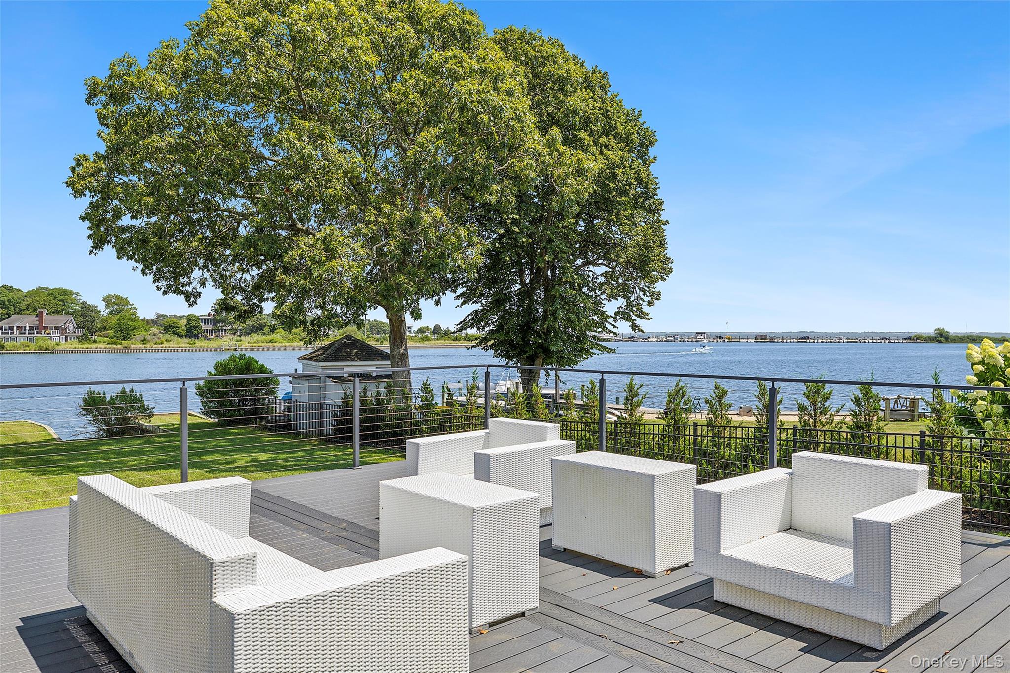 #11 photo, 193 Holiday Boulevard, サフォーク郡 Center Moriches , NY 11934