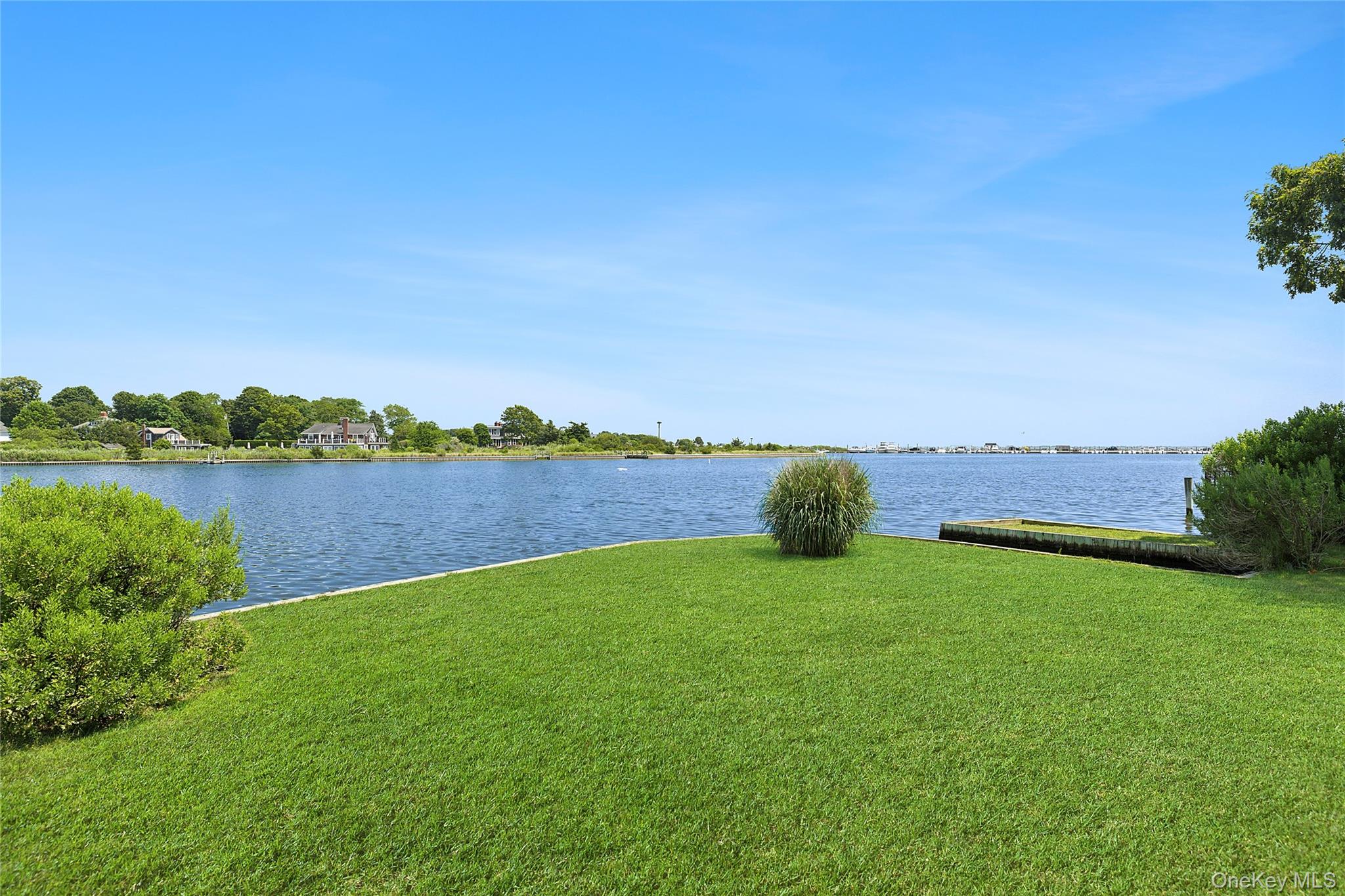 #15 photo, 193 Holiday Boulevard, サフォーク郡 Center Moriches , NY 11934