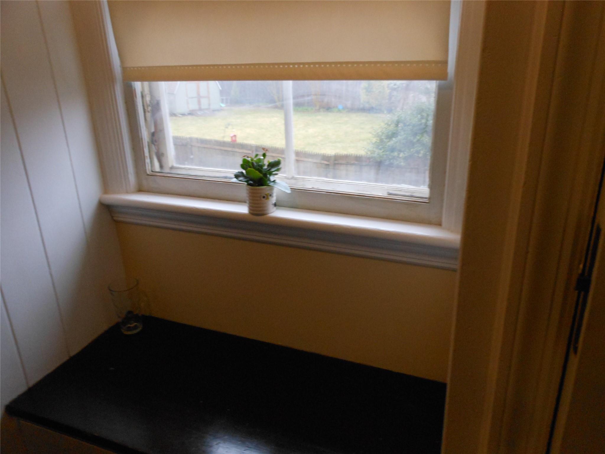 #20 photo, 47 Monroe Street, サフォーク郡 Northport , NY 11768