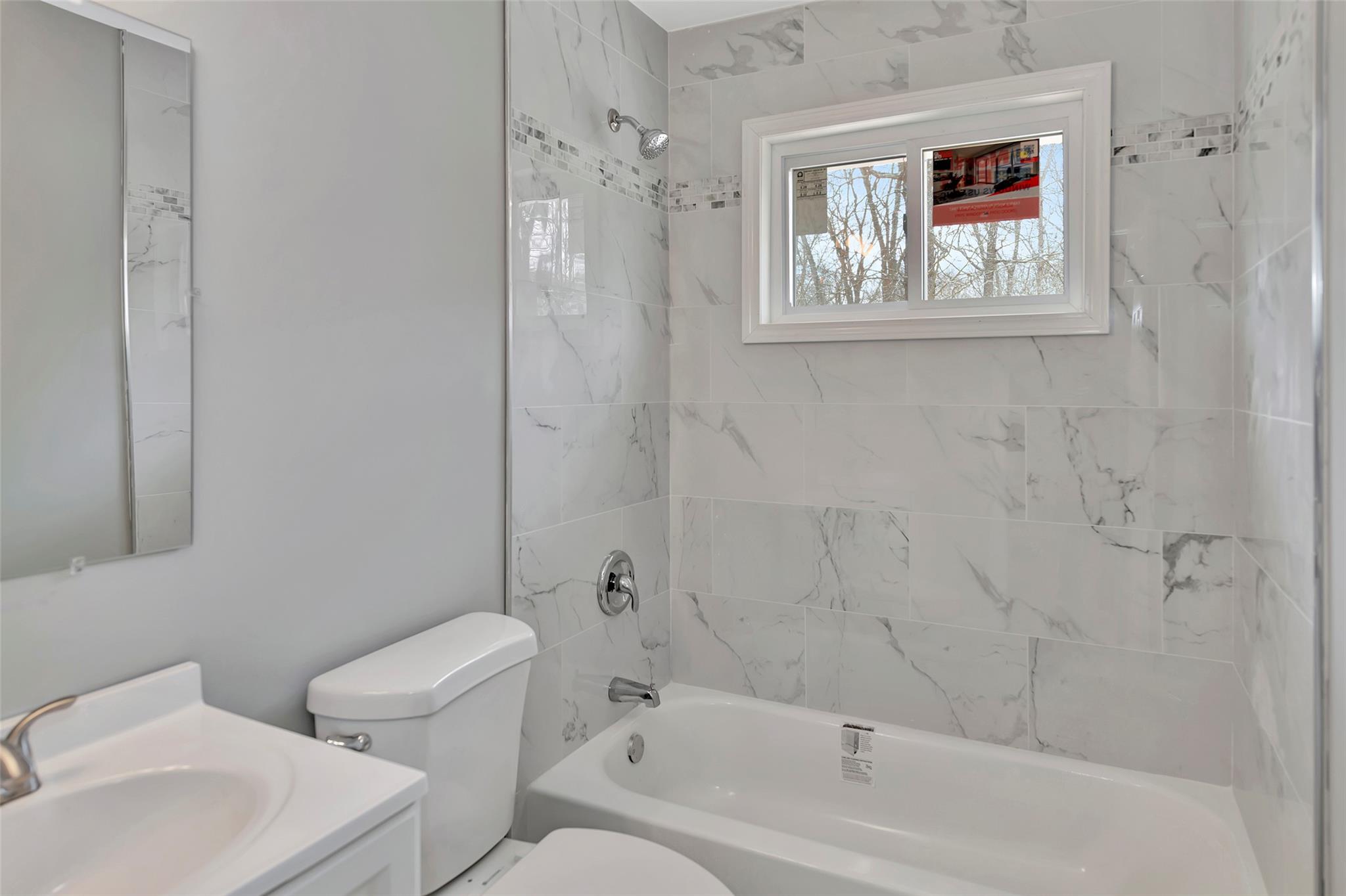 #11 photo, 154 Meadowmere Avenue, Mastic , NY 11950