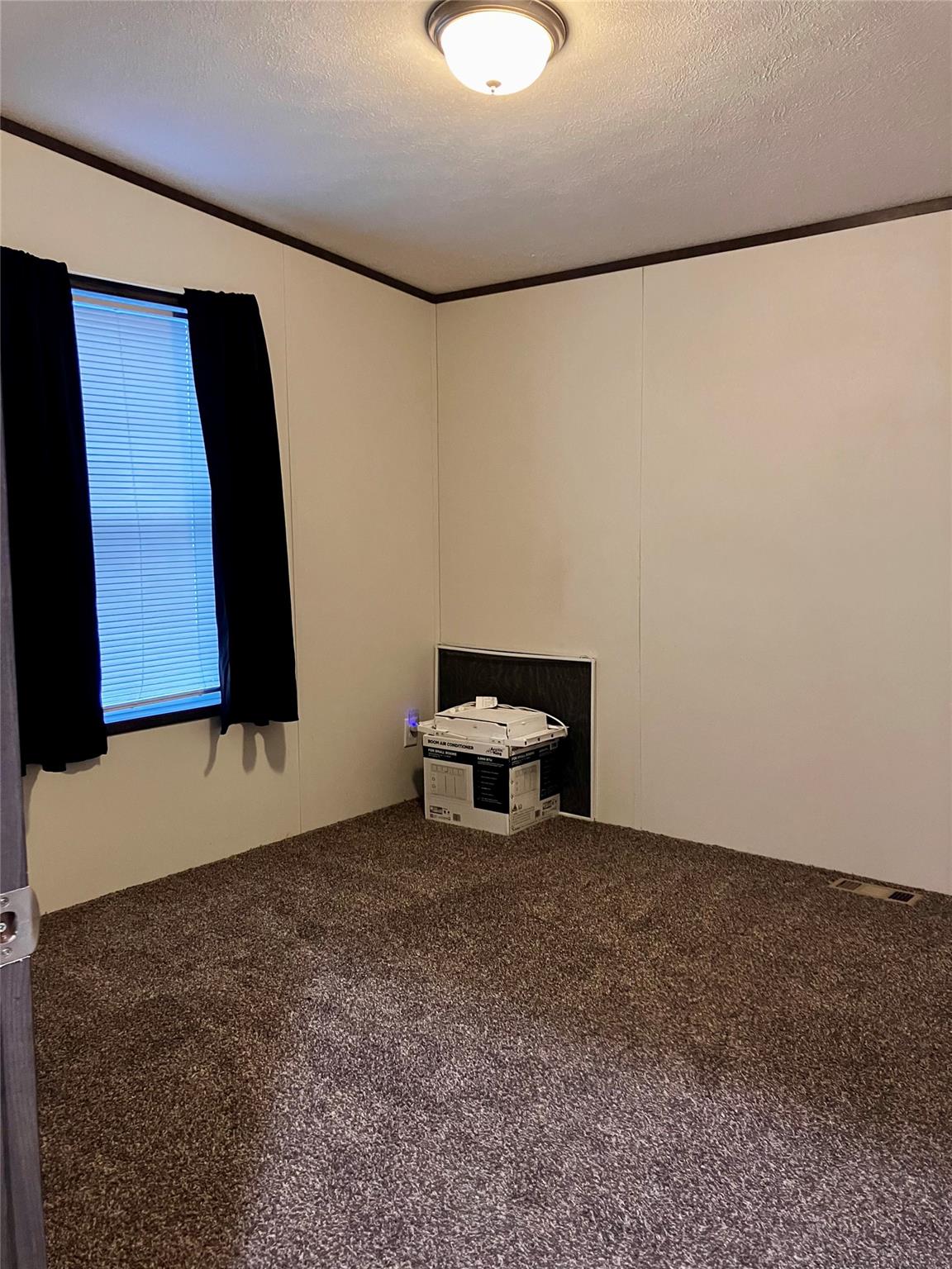 #14 photo, 20 Shore Lane, 뉴욕주 Burlingham , NY 12722