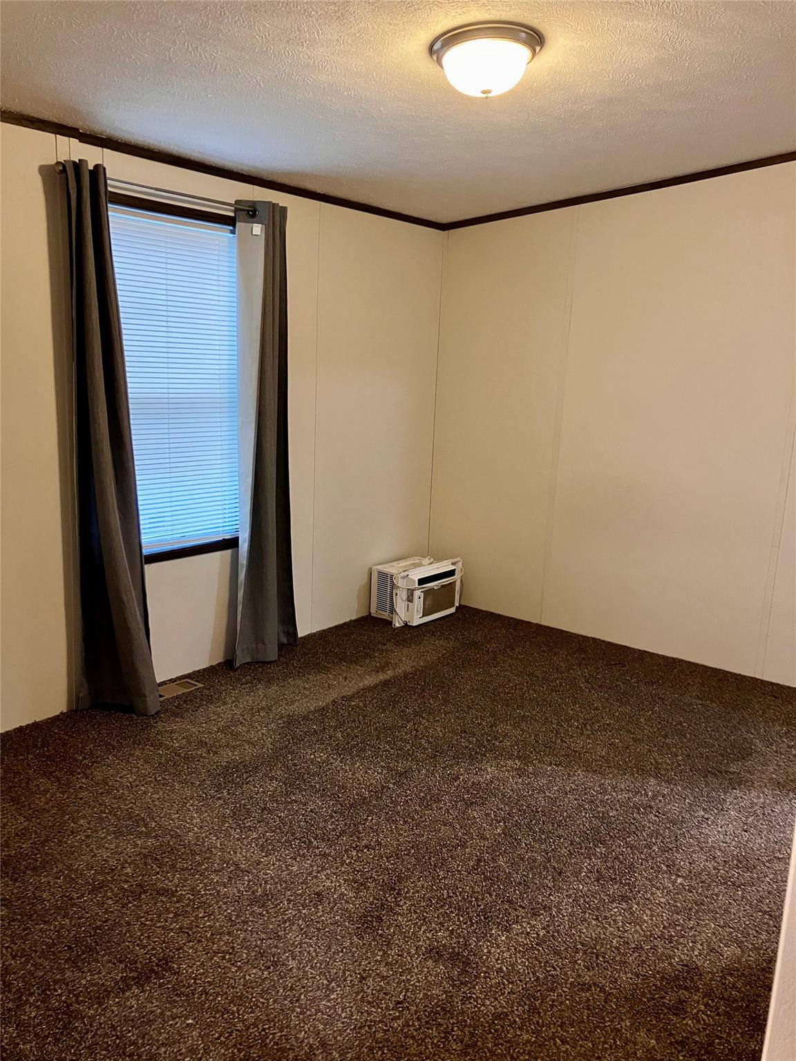 #8 photo, 20 Shore Lane, 뉴욕주 Burlingham , NY 12722