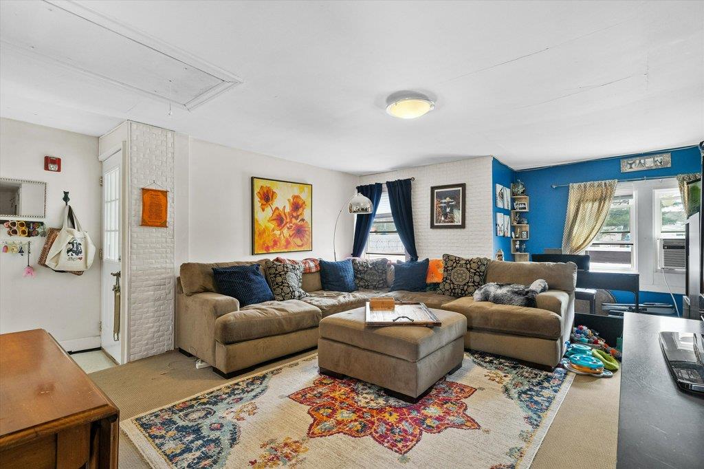 #16 photo, 9 N Main Street, Pearl River , NY 10965