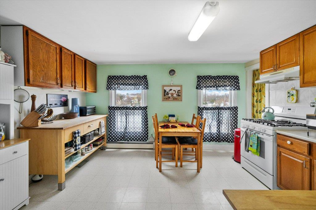 #18 photo, 9 N Main Street, Pearl River , NY 10965