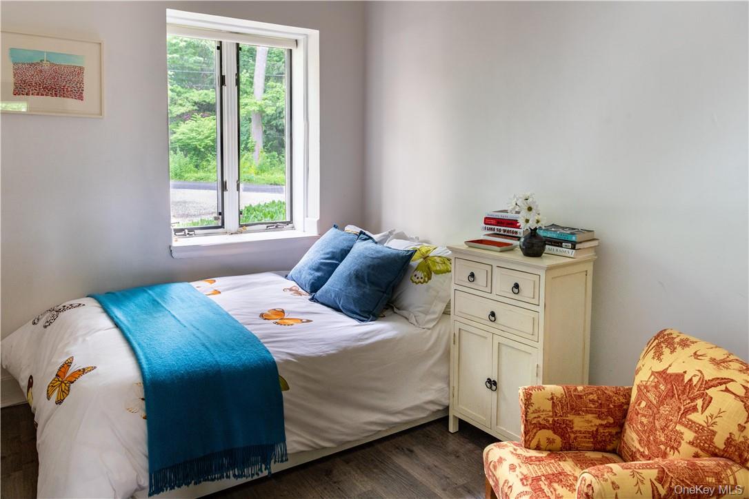 #18 photo, 21 Woods Road, Palisades , NY 10964