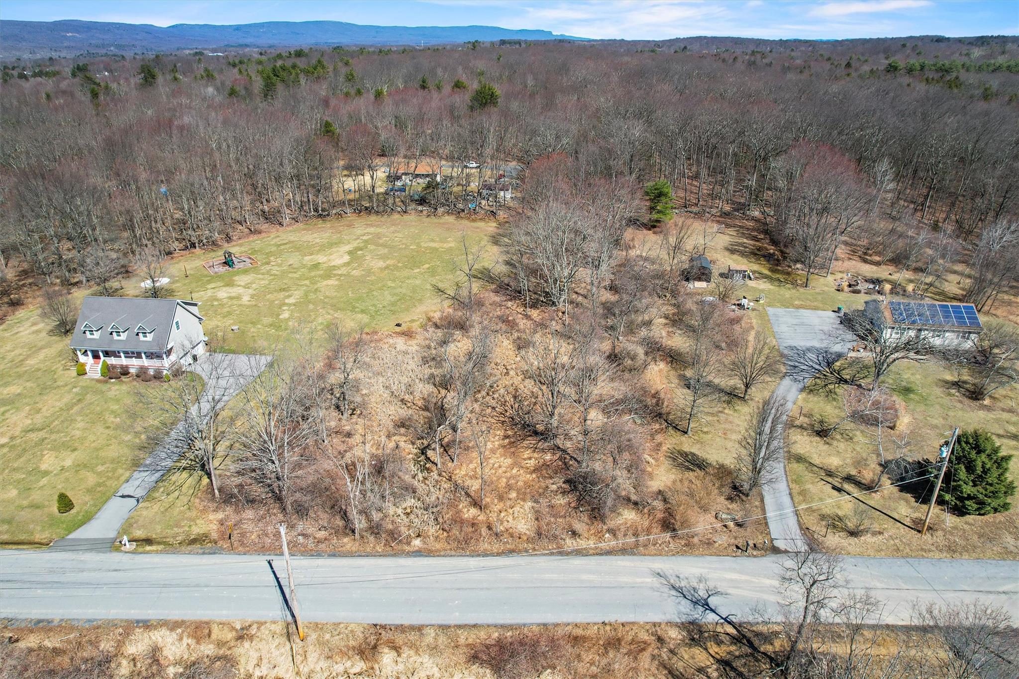 #8 photo, Decker Road, Middletown , NY 10940