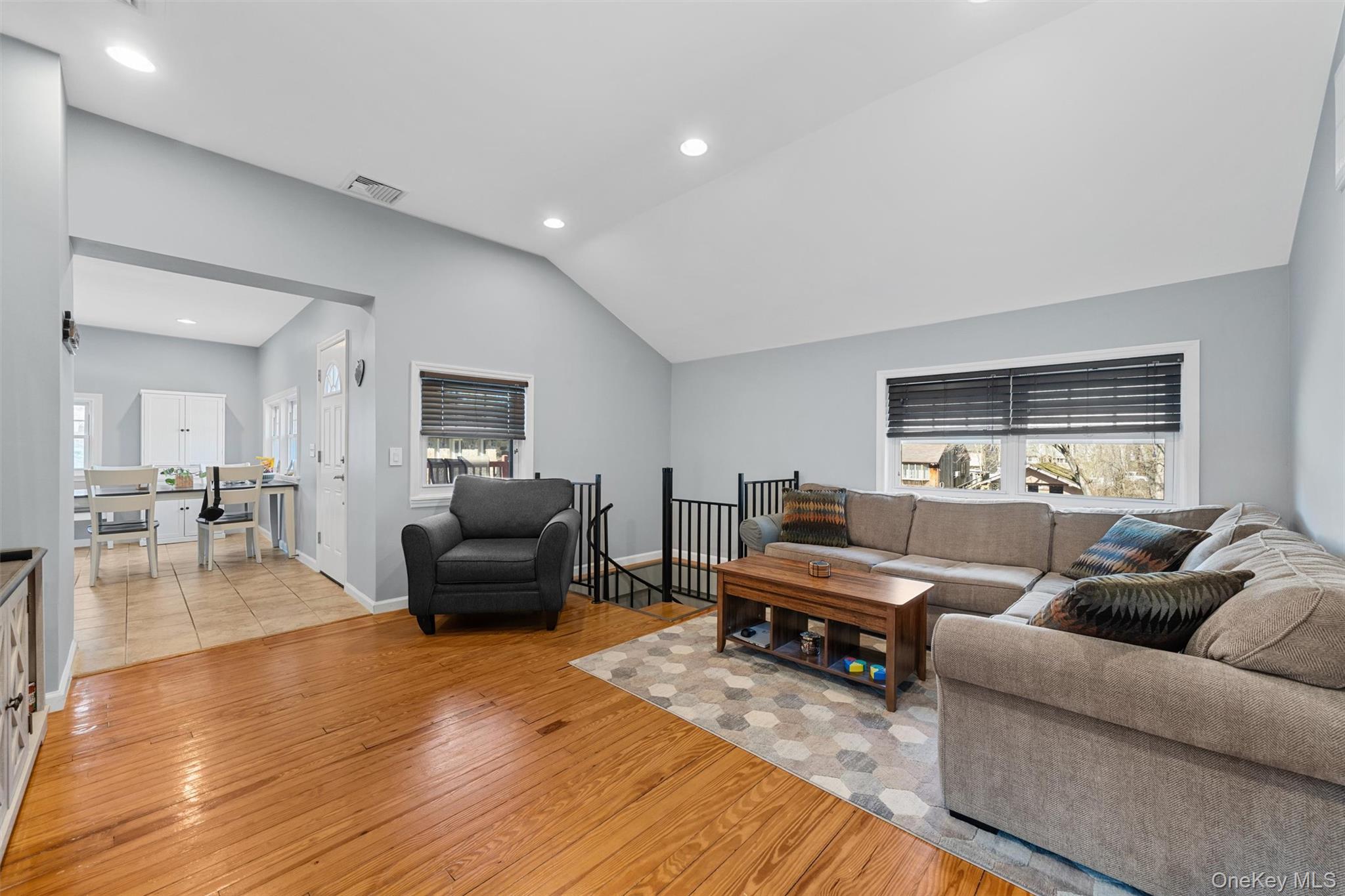 #8 photo, 16 Birch Drive, 纽约州 Greenwood Lake , NY 10925