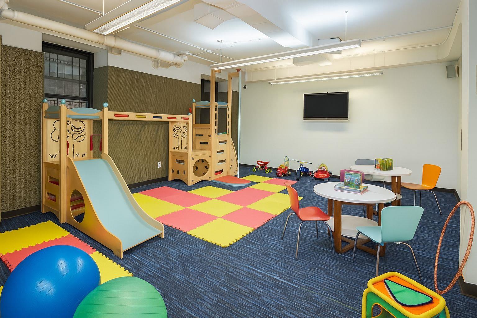 #17 photo, 219 W 81ST Street, マンハッタン Upper West Side , NY 10024