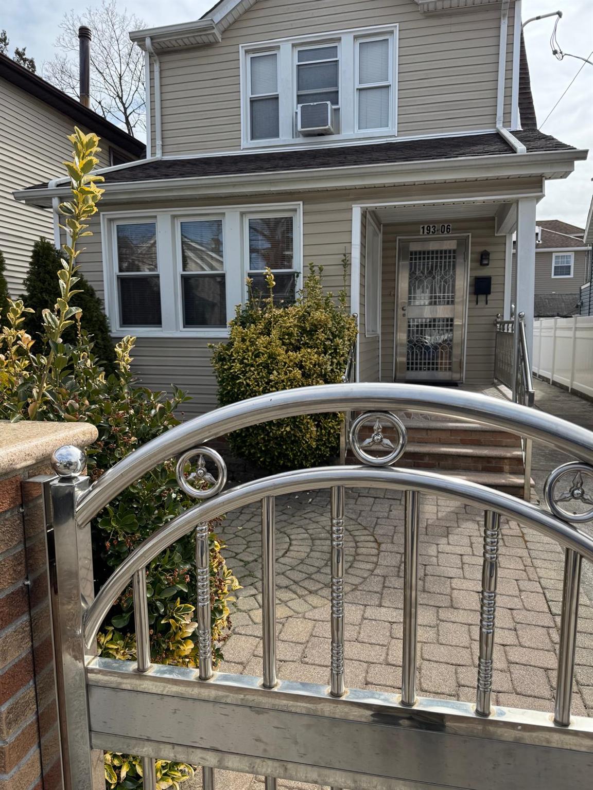 #14 photo, 193-06 119 Avenue, クイーンズ区 Saint Albans , NY 11412