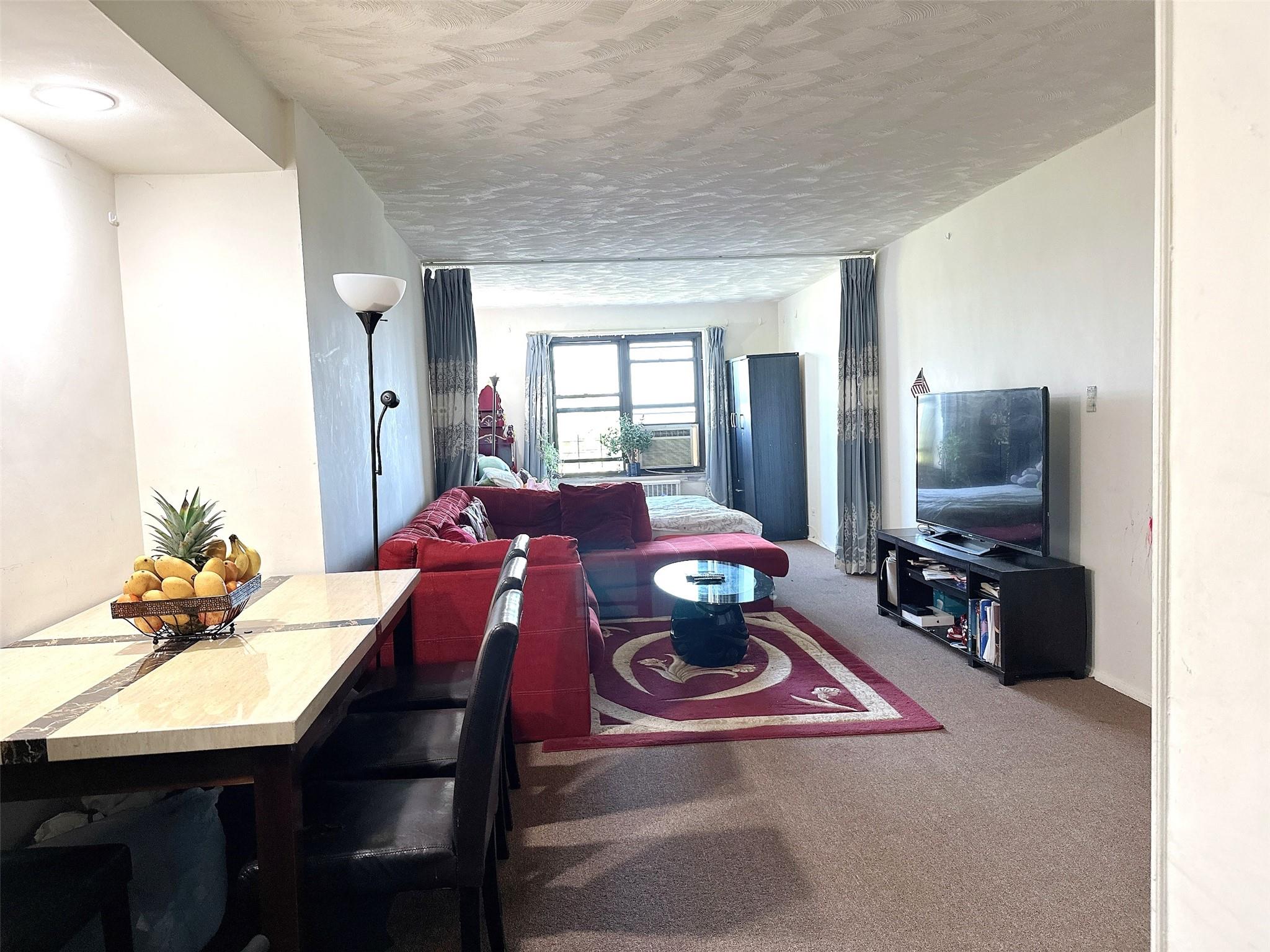 #4 photo, 204-15 Foothill Avenue, Hollis , NY 11423