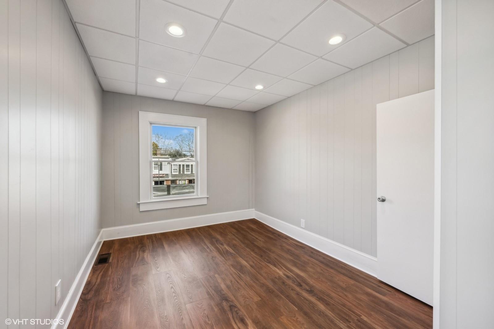 #5 photo, 53740 Route 25, サフォーク郡 Southold , NY 11971