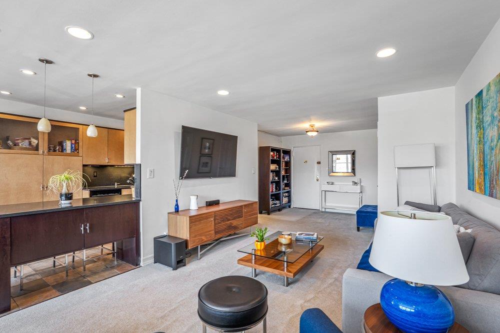 #3 photo, 211-40 18 Avenue, クイーンズ区 Bayside , NY 11360