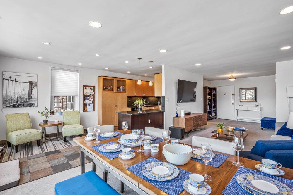 #4 photo, 211-40 18 Avenue, クイーンズ区 Bayside , NY 11360