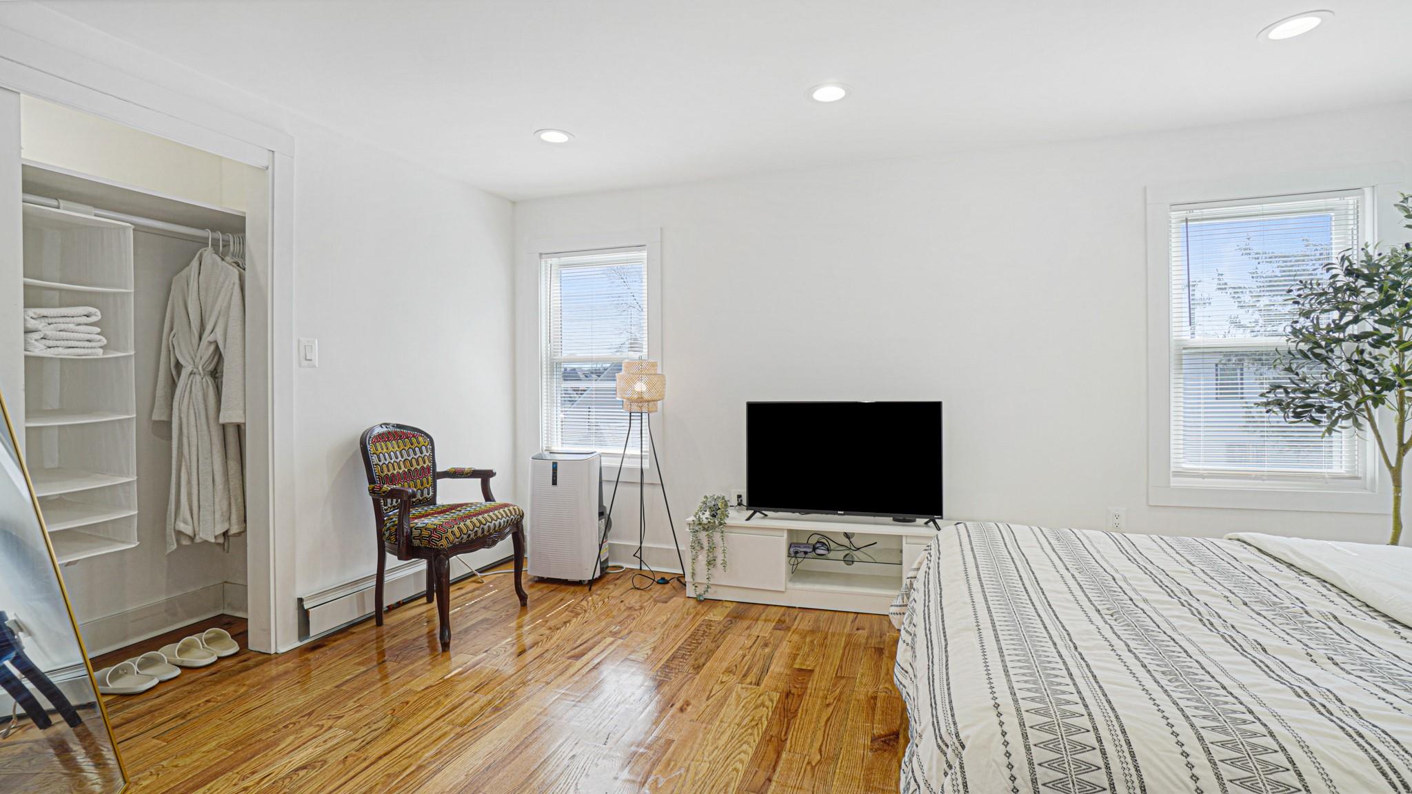 #11 photo, 21924 130th Drive, クイーンズ区 Springfield Gardens , NY 11413