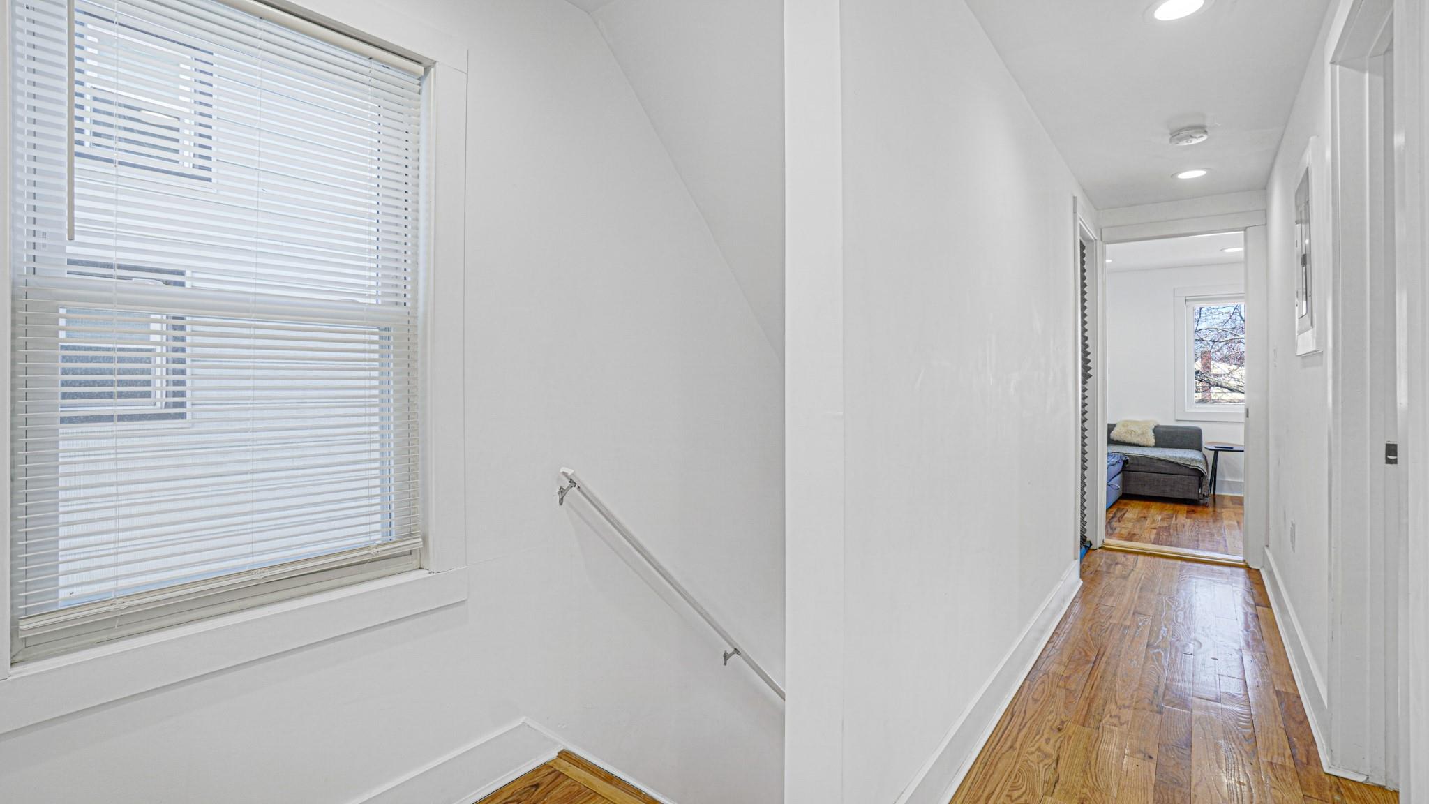 #14 photo, 21924 130th Drive, クイーンズ区 Springfield Gardens , NY 11413