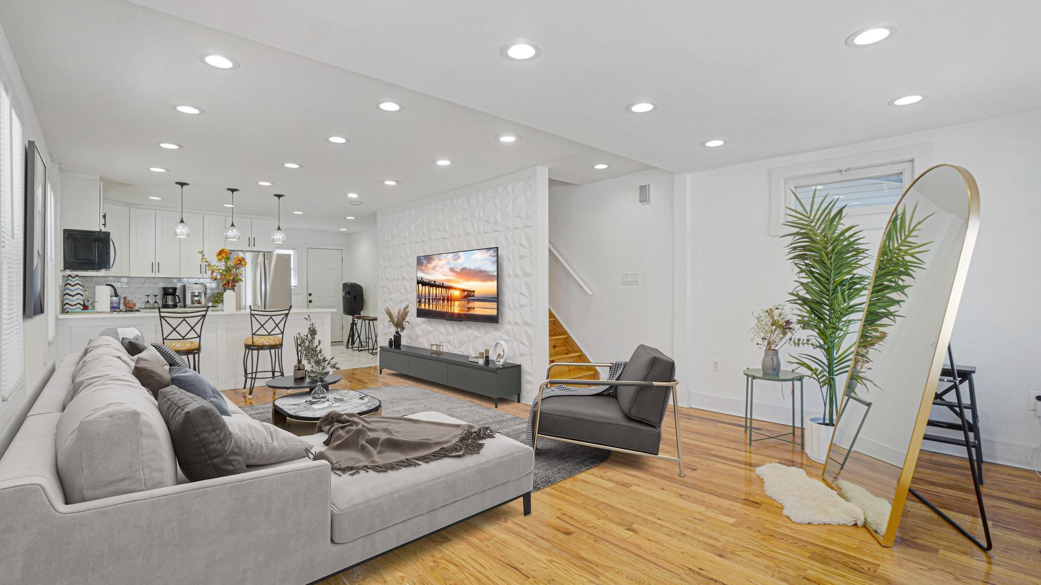 #2 photo, 21924 130th Drive, クイーンズ区 Springfield Gardens , NY 11413