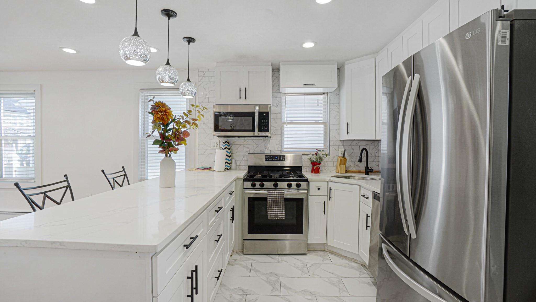 #5 photo, 21924 130th Drive, クイーンズ区 Springfield Gardens , NY 11413