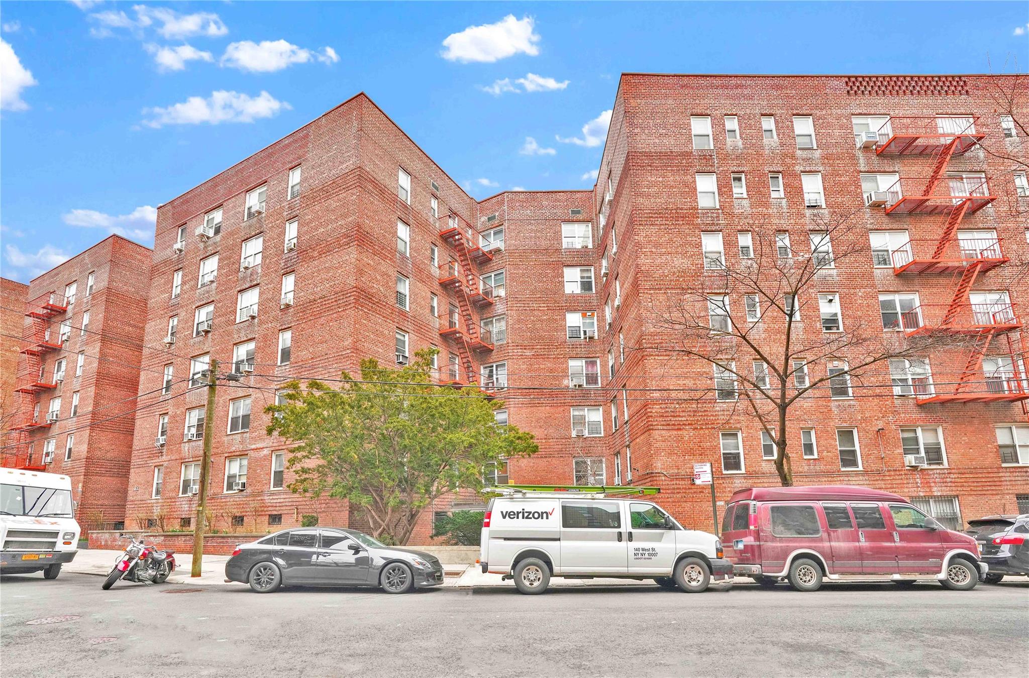#2 photo, 42-25 80th Street, クイーンズ区 Elmhurst , NY 11373