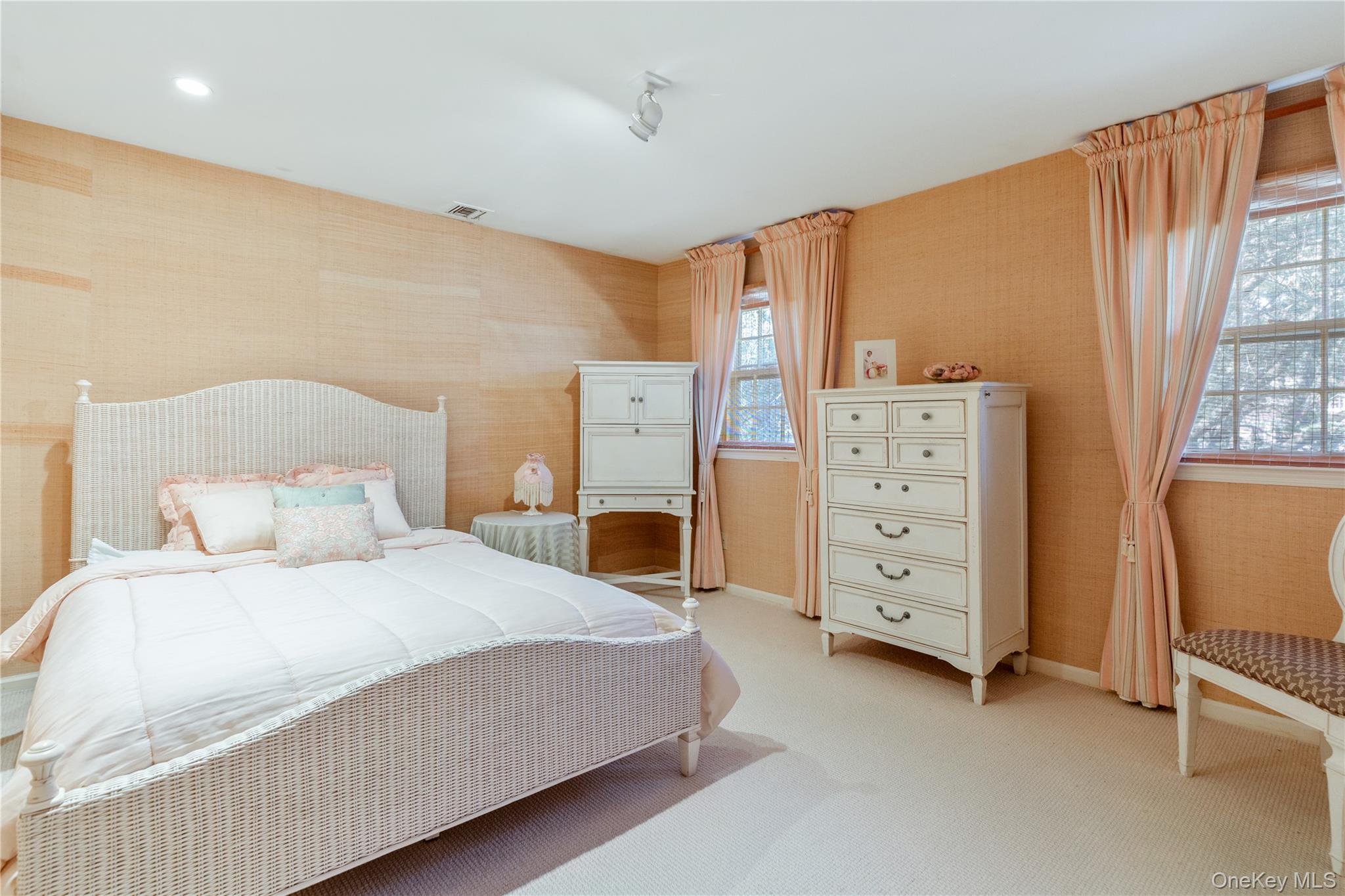 #14 photo, 6 Longridge Lane, ناسو Old Brookville , NY 11545