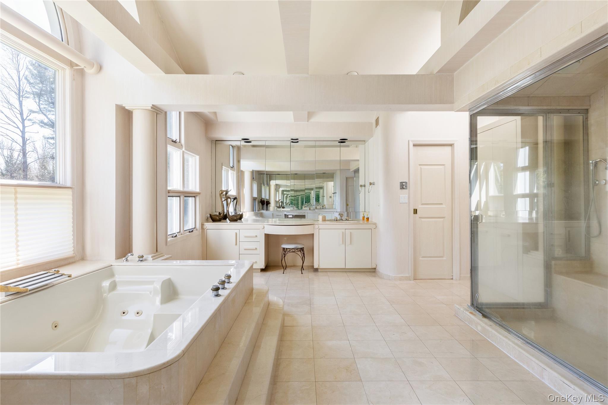 #18 photo, 6 Longridge Lane, ناسو Old Brookville , NY 11545