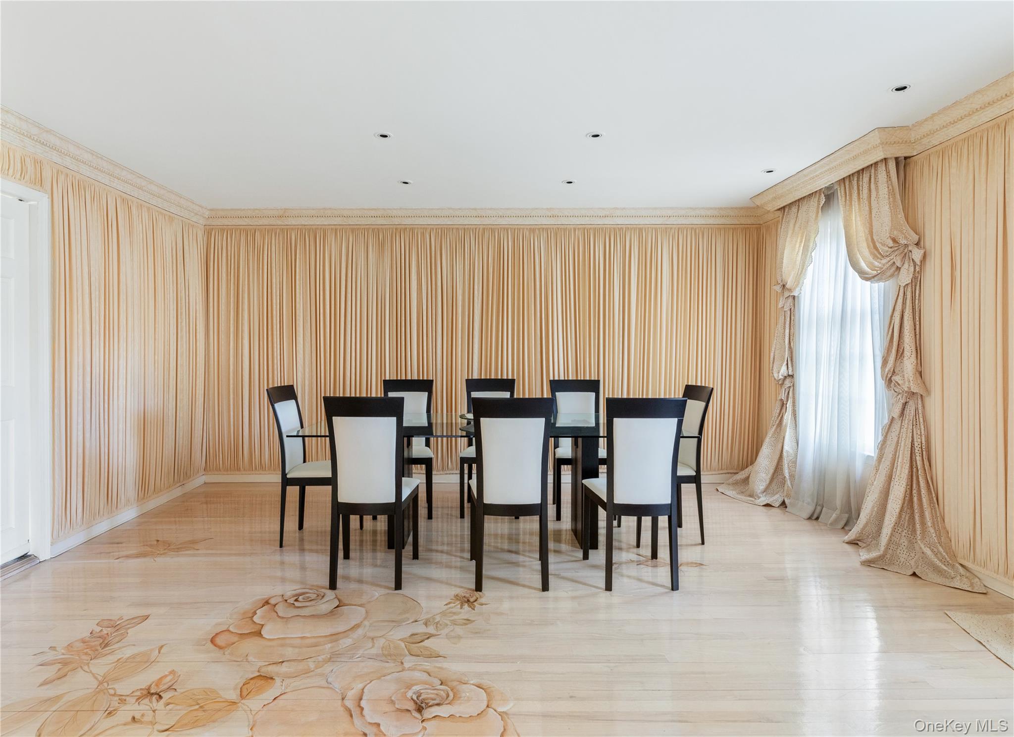 #6 photo, 6 Longridge Lane, ناسو Old Brookville , NY 11545