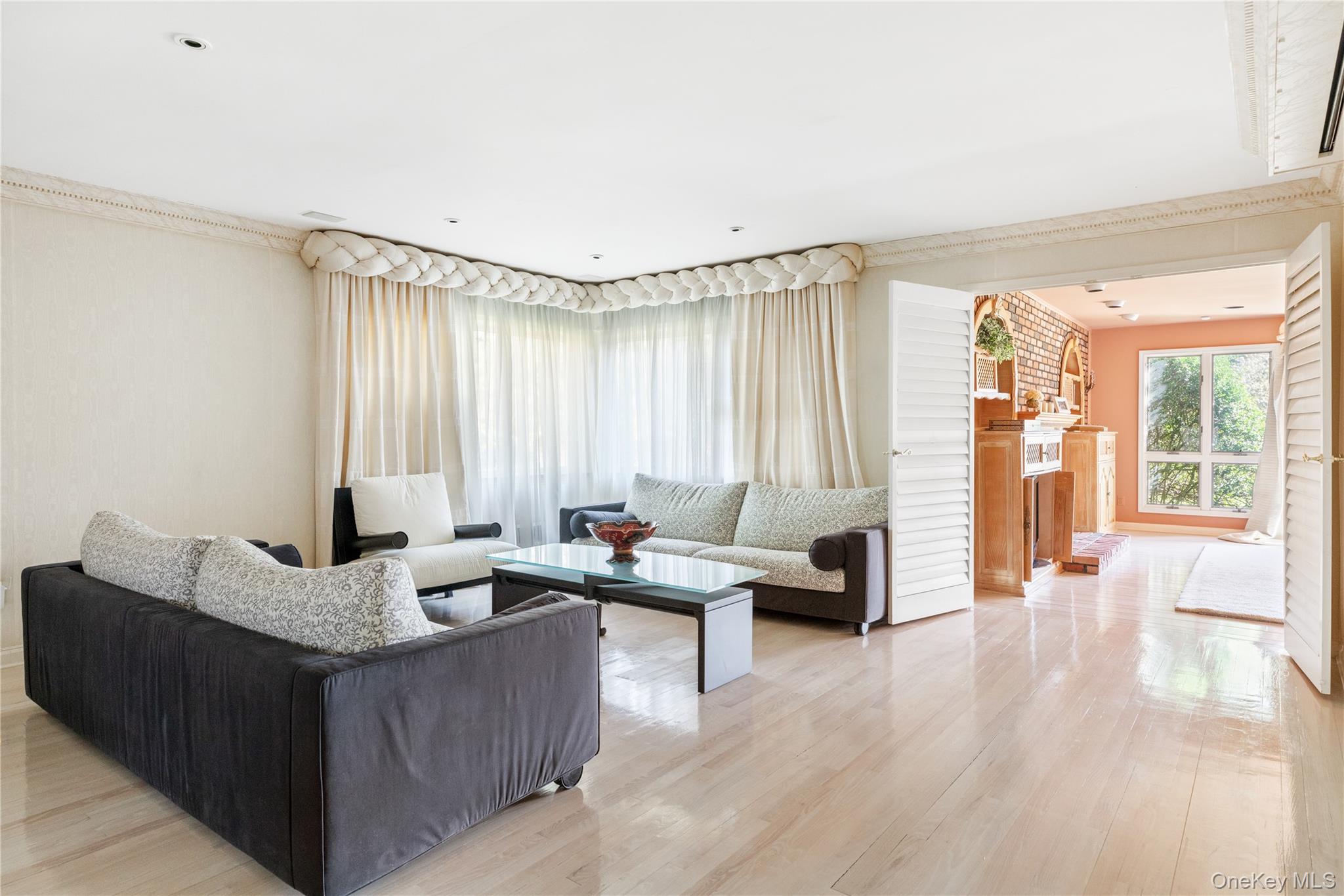 #7 photo, 6 Longridge Lane, ناسو Old Brookville , NY 11545