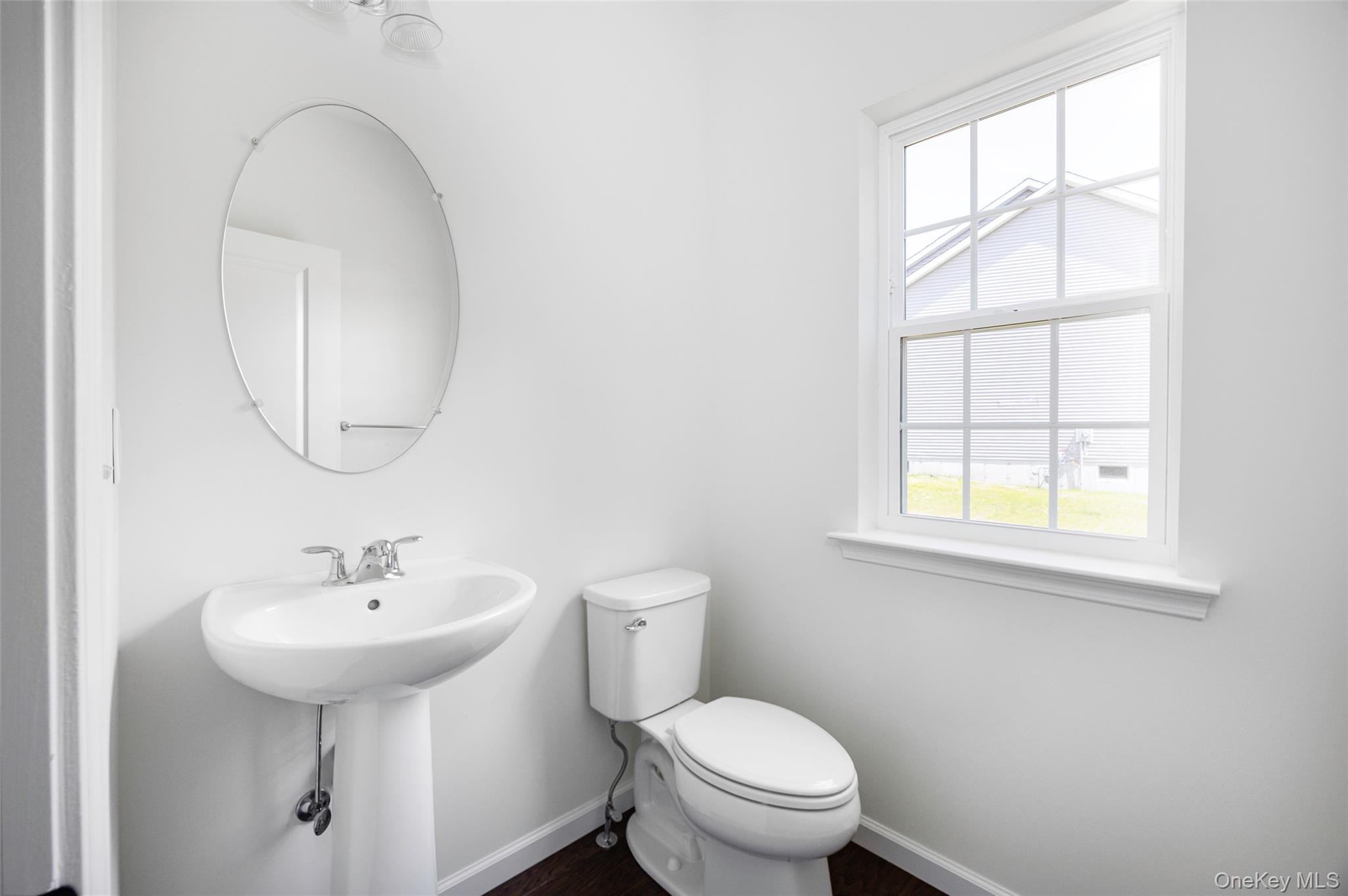 #11 photo, 10 Page Court, Poughkeepsie , NY 12603