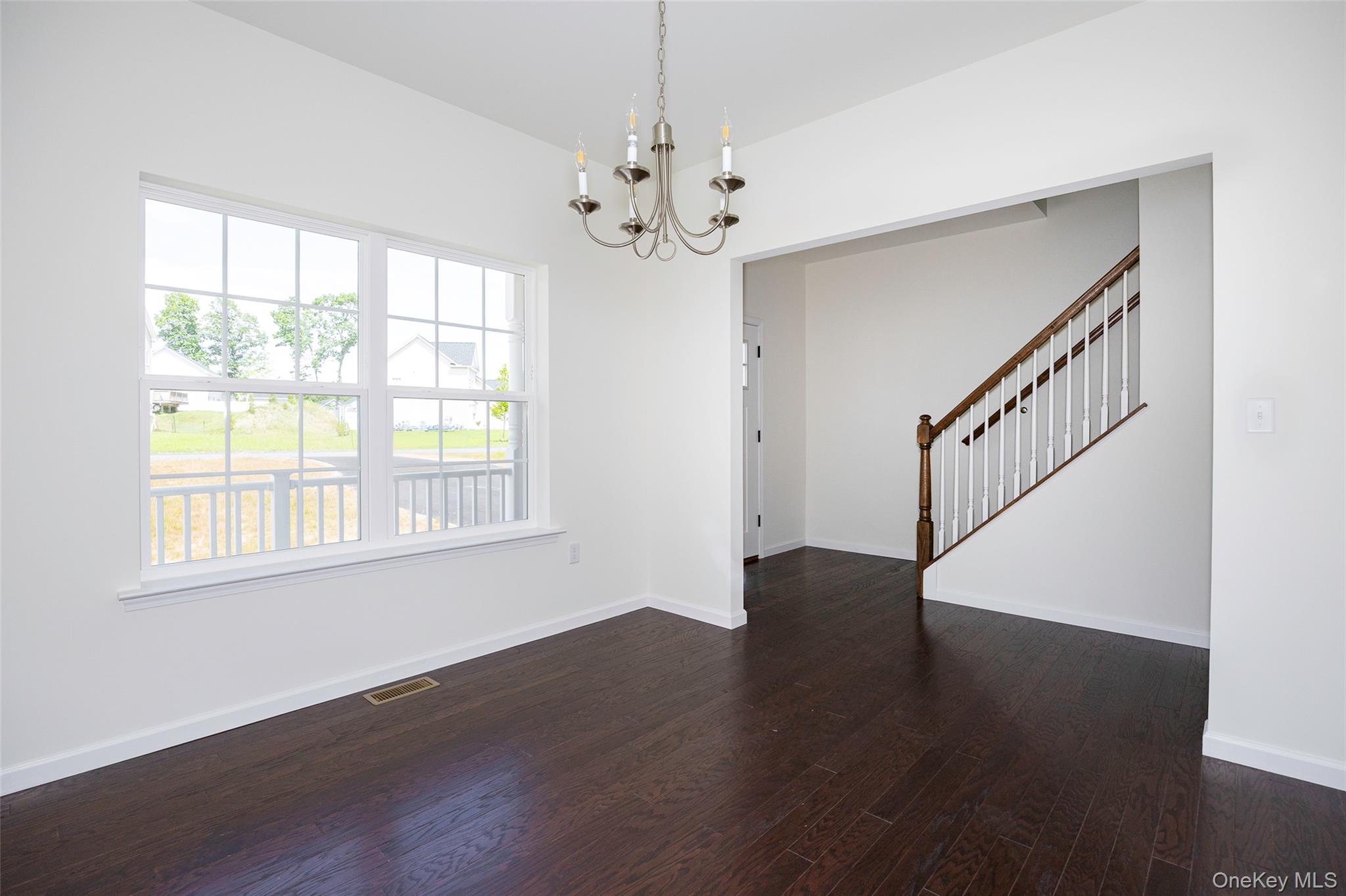 #12 photo, 10 Page Court, Poughkeepsie , NY 12603