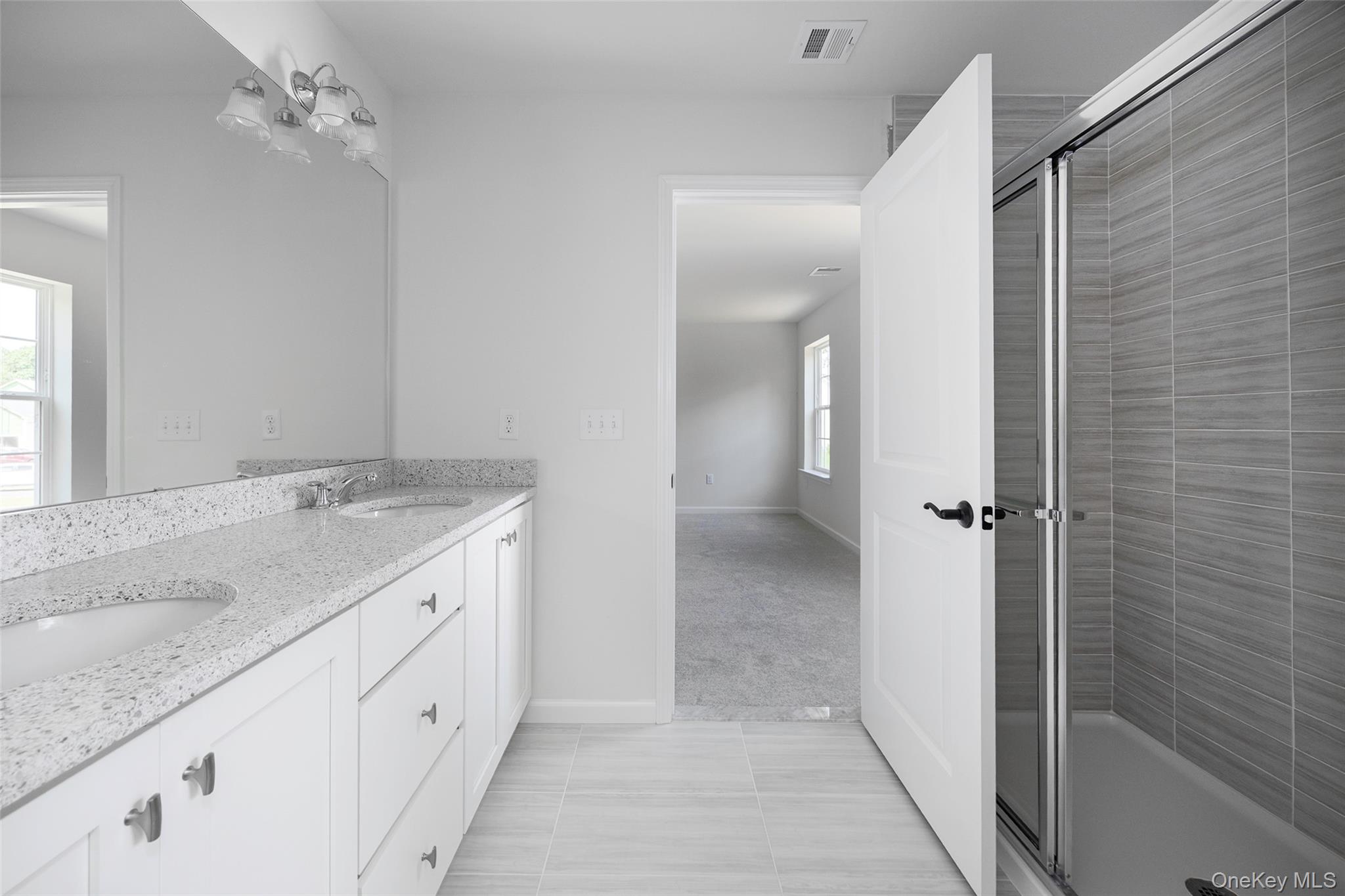 #18 photo, 10 Page Court, Poughkeepsie , NY 12603