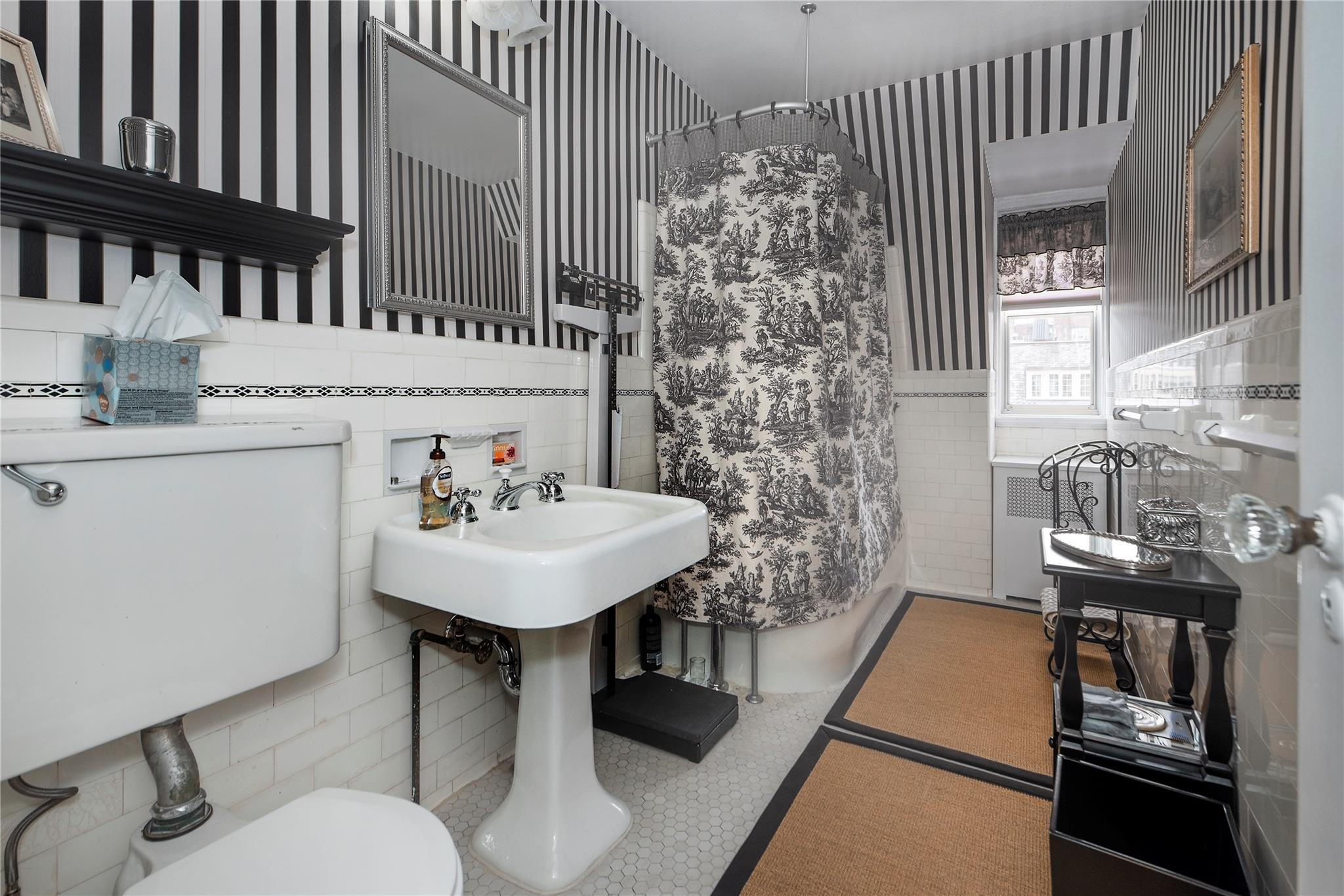 #14 photo, 34-22 87th Street, Jackson Heights , NY 11372