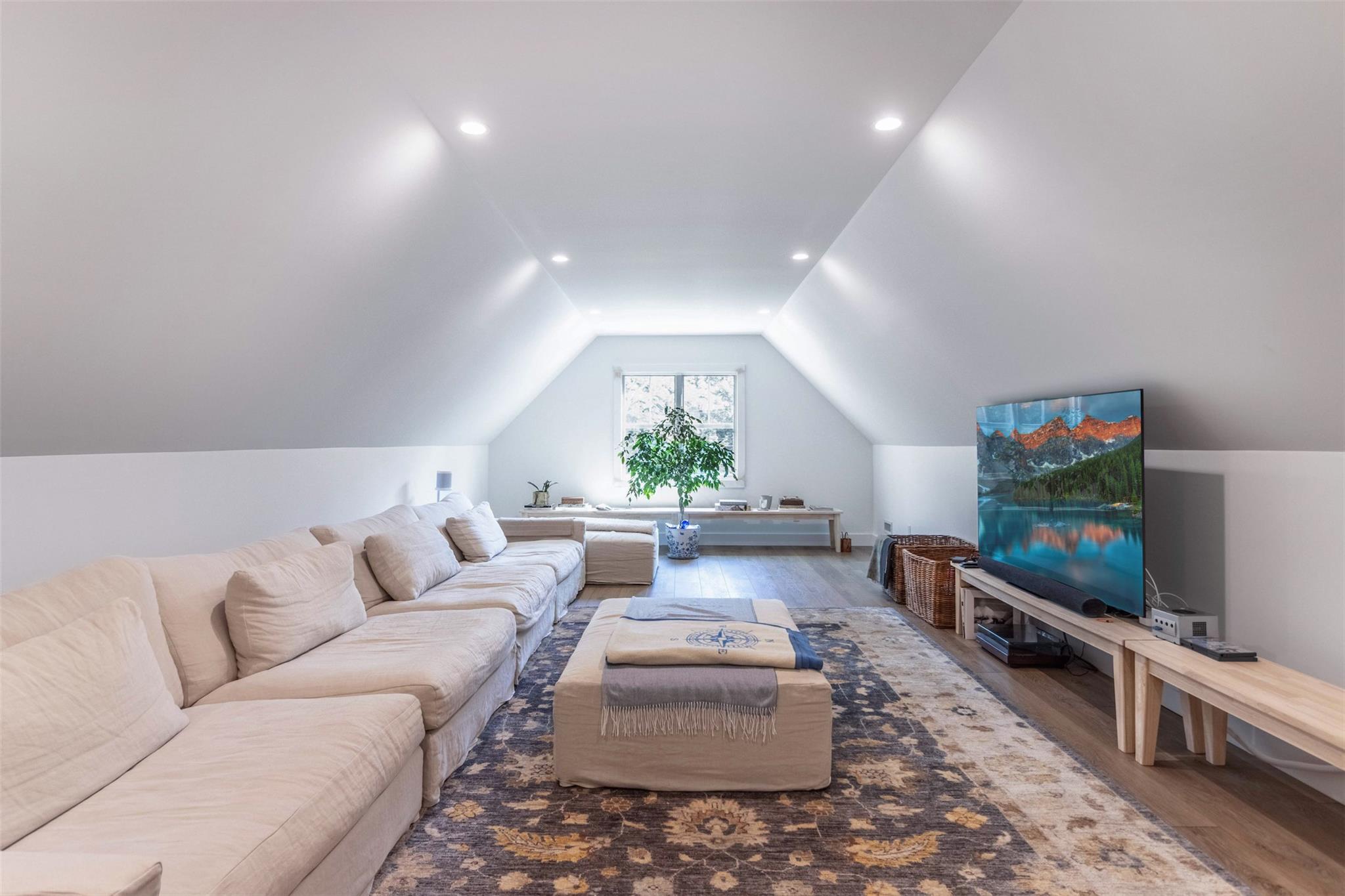 #16 photo, 9325 Main Bayview Road, Southold , NY 11971