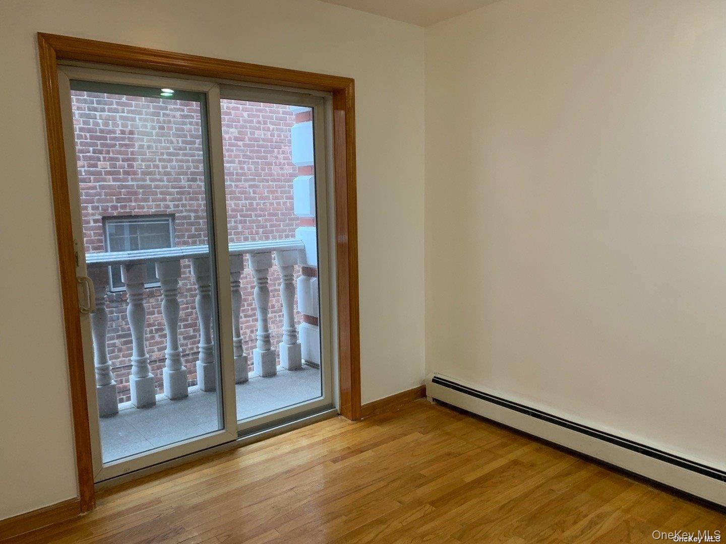 #4 photo, 142-03 45th Avenue, クイーンズ区 Flushing , NY 11355