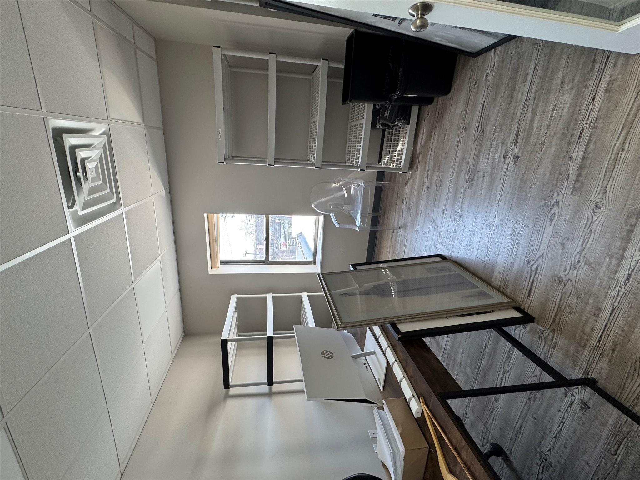 #7 photo, 3843 E Tremont Avenue, ブロンクス区 Bronx , NY 10465